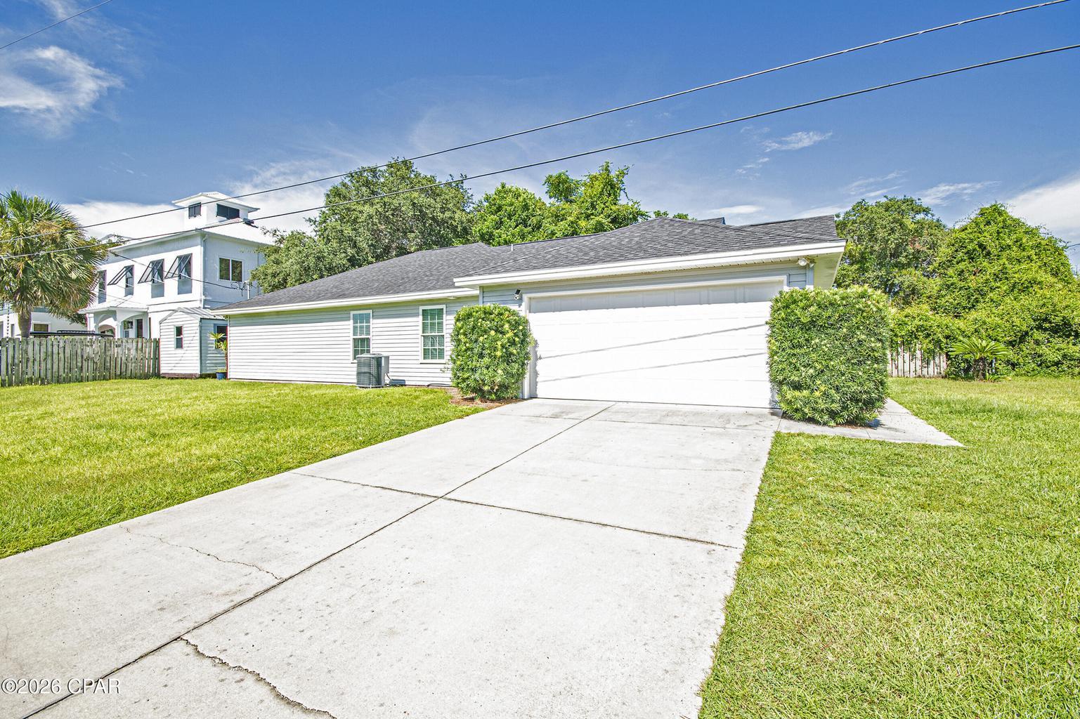 22520 Hilltop Avenue Panama City Beach FL 32413