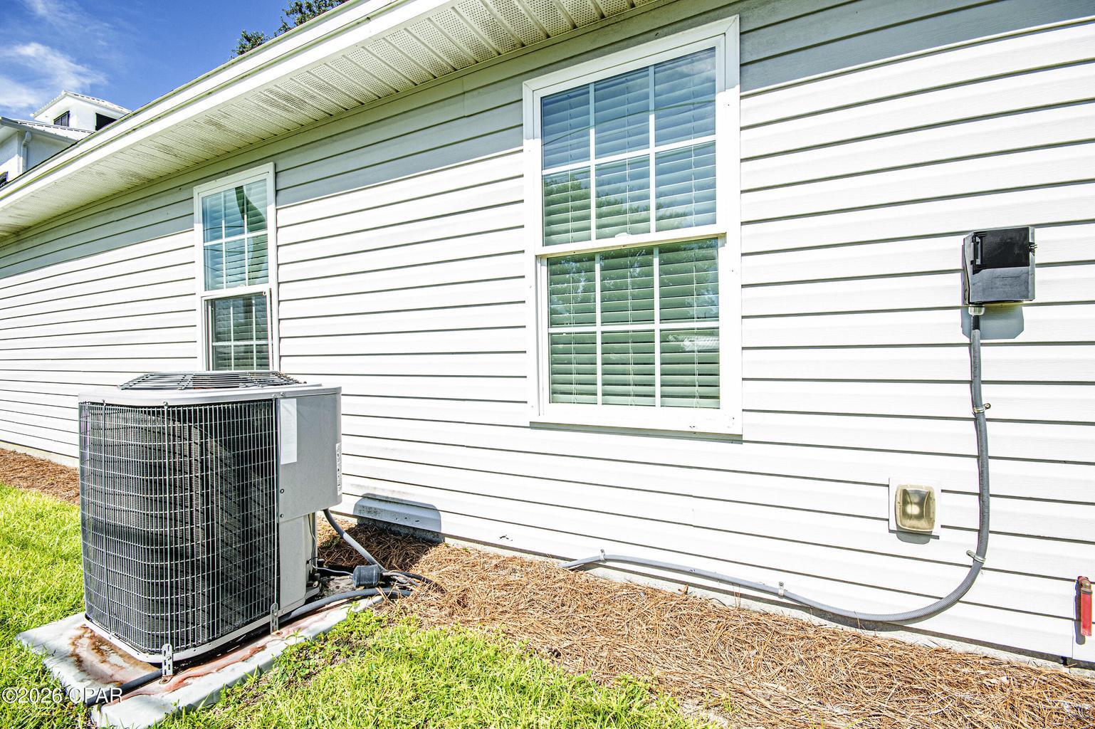 22520 Hilltop Avenue Panama City Beach FL 32413