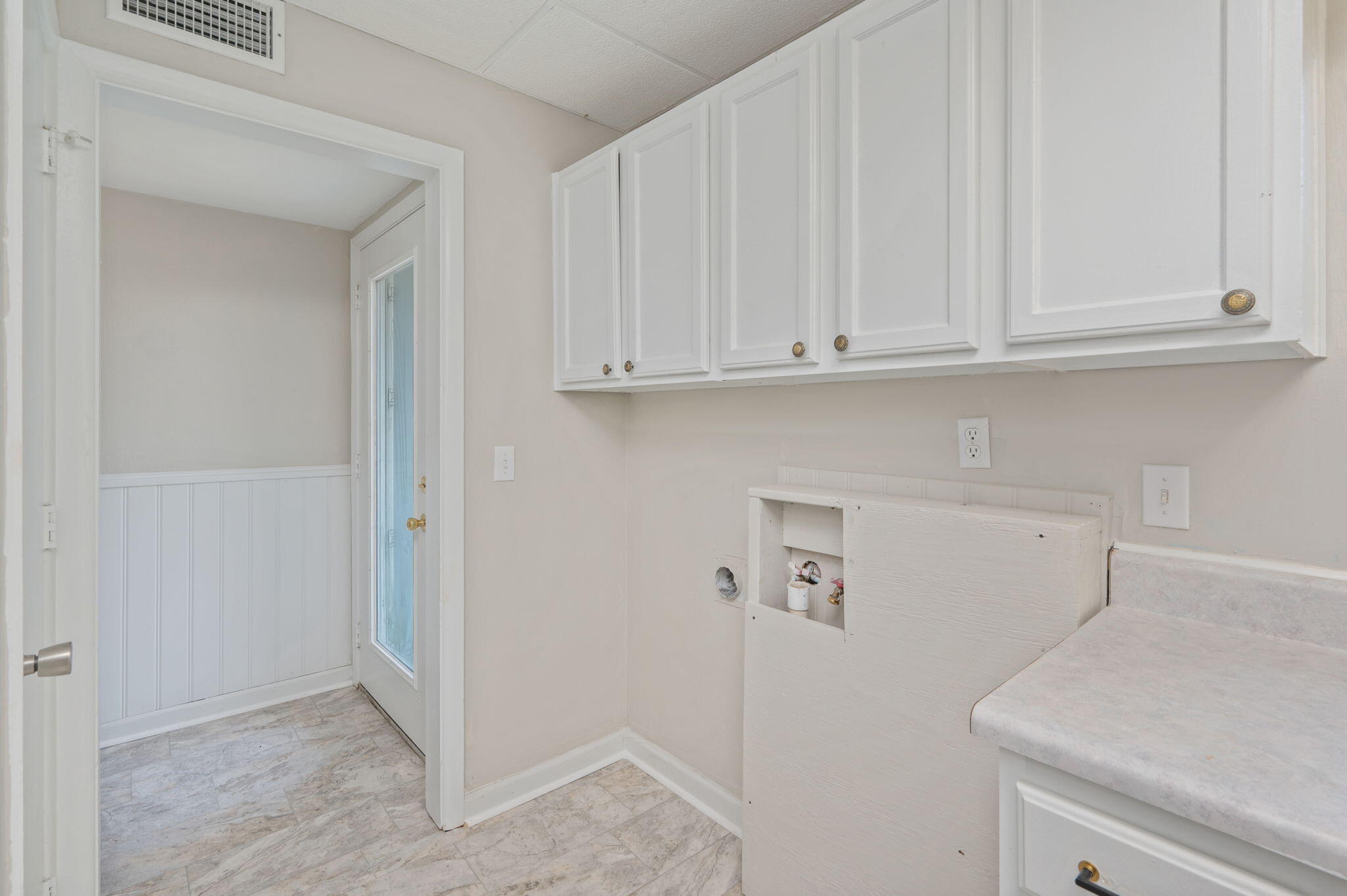 328 SE Hollywood Boulevard Fort Walton Beach FL 32548