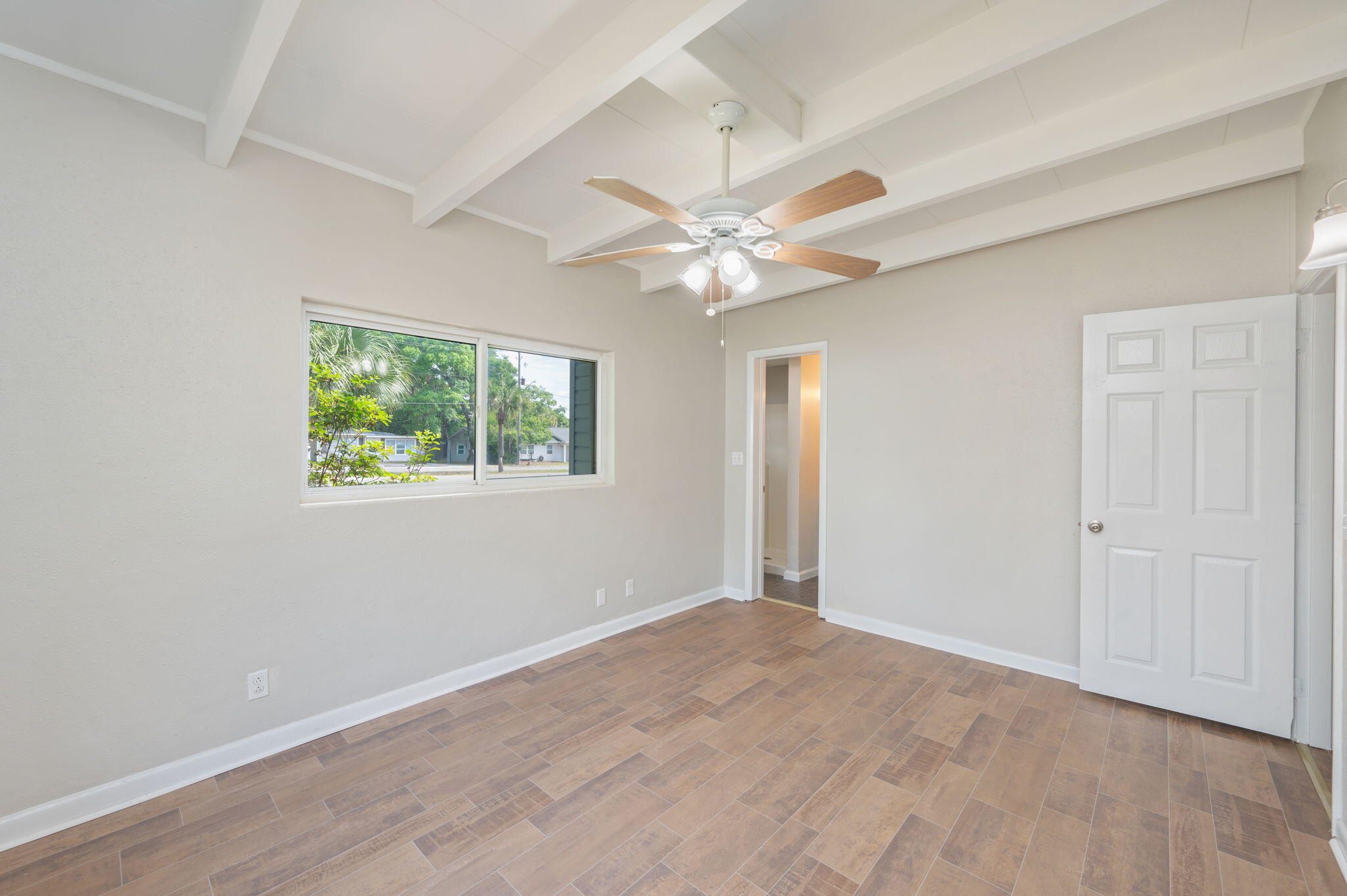 328 SE Hollywood Boulevard Fort Walton Beach FL 32548