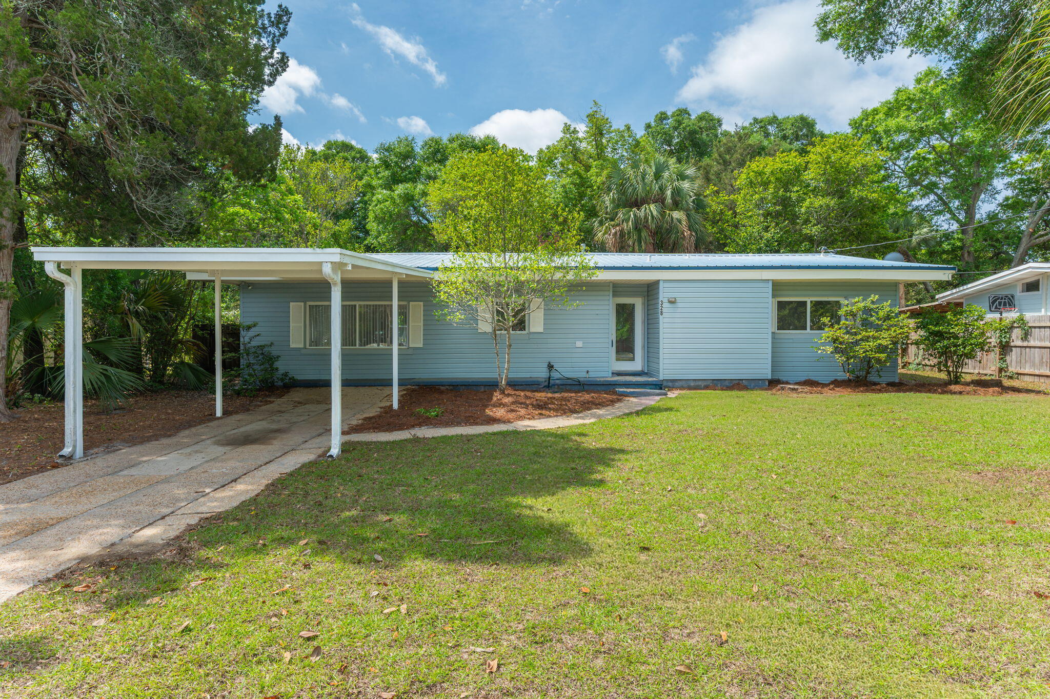 328 SE Hollywood Boulevard Fort Walton Beach FL 32548