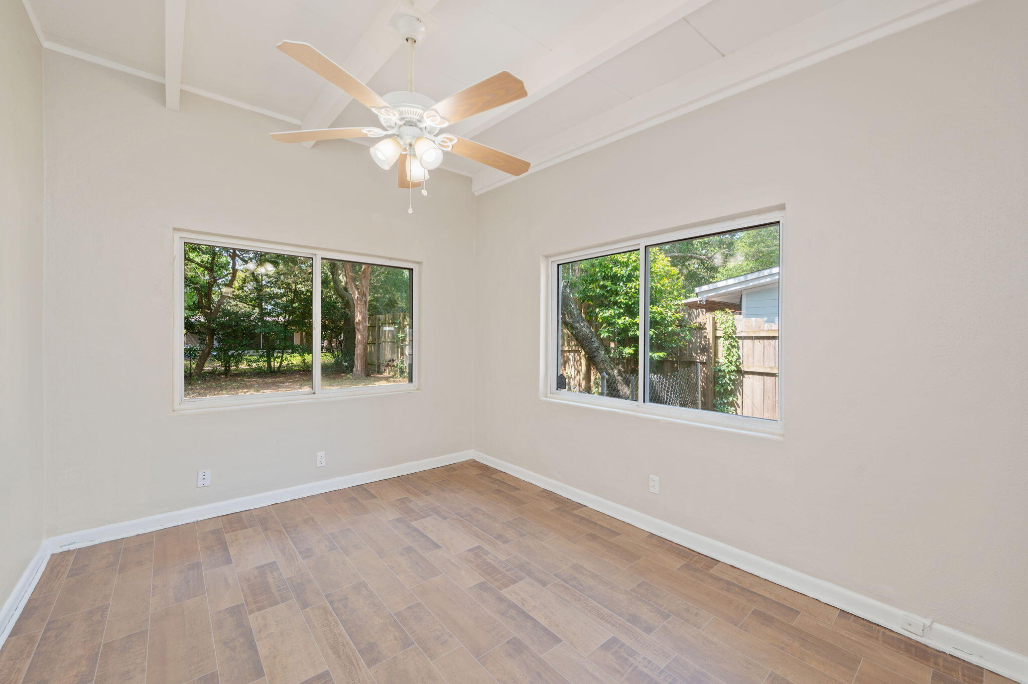 328 SE Hollywood Boulevard Fort Walton Beach FL 32548
