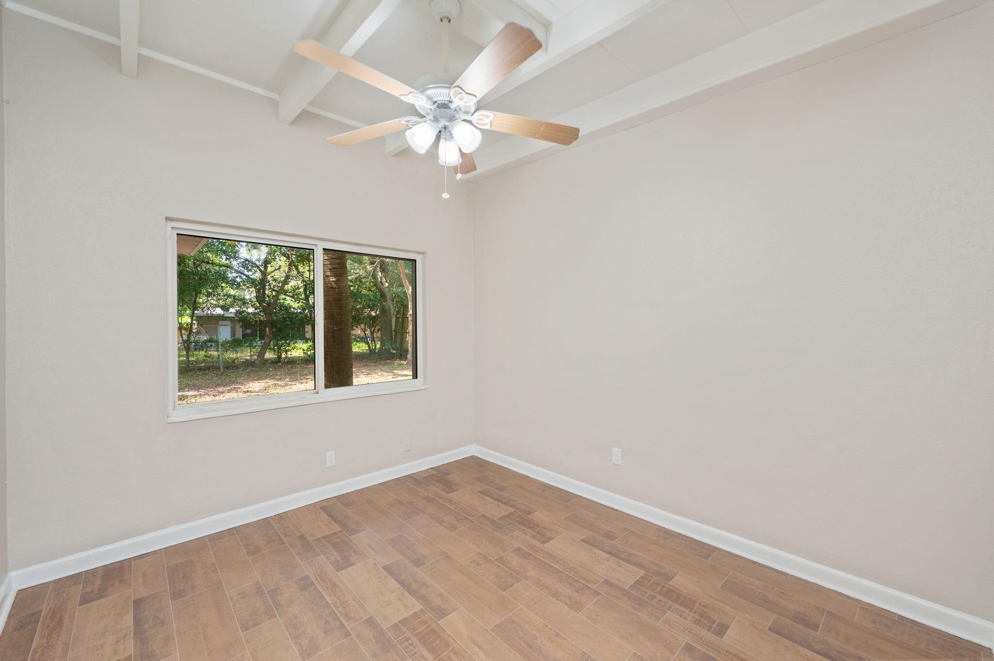 328 SE Hollywood Boulevard Fort Walton Beach FL 32548