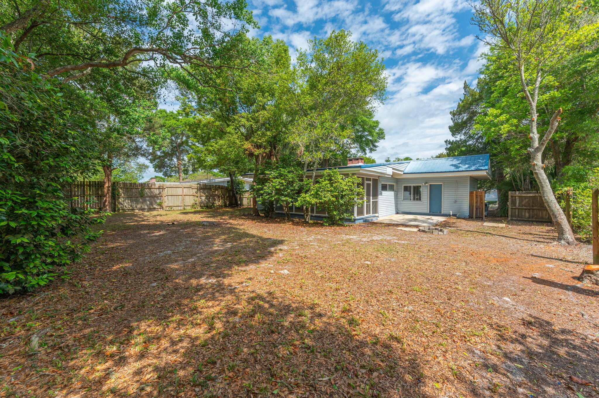 328 SE Hollywood Boulevard Fort Walton Beach FL 32548
