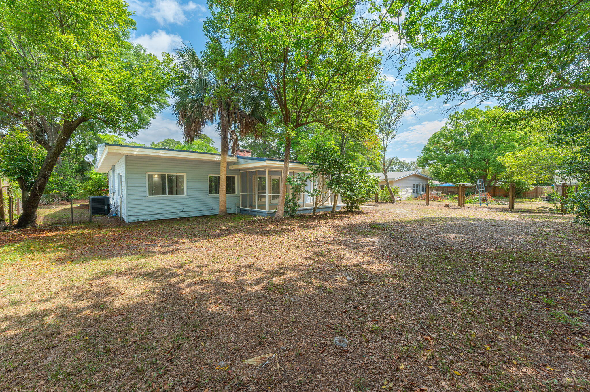 328 SE Hollywood Boulevard Fort Walton Beach FL 32548