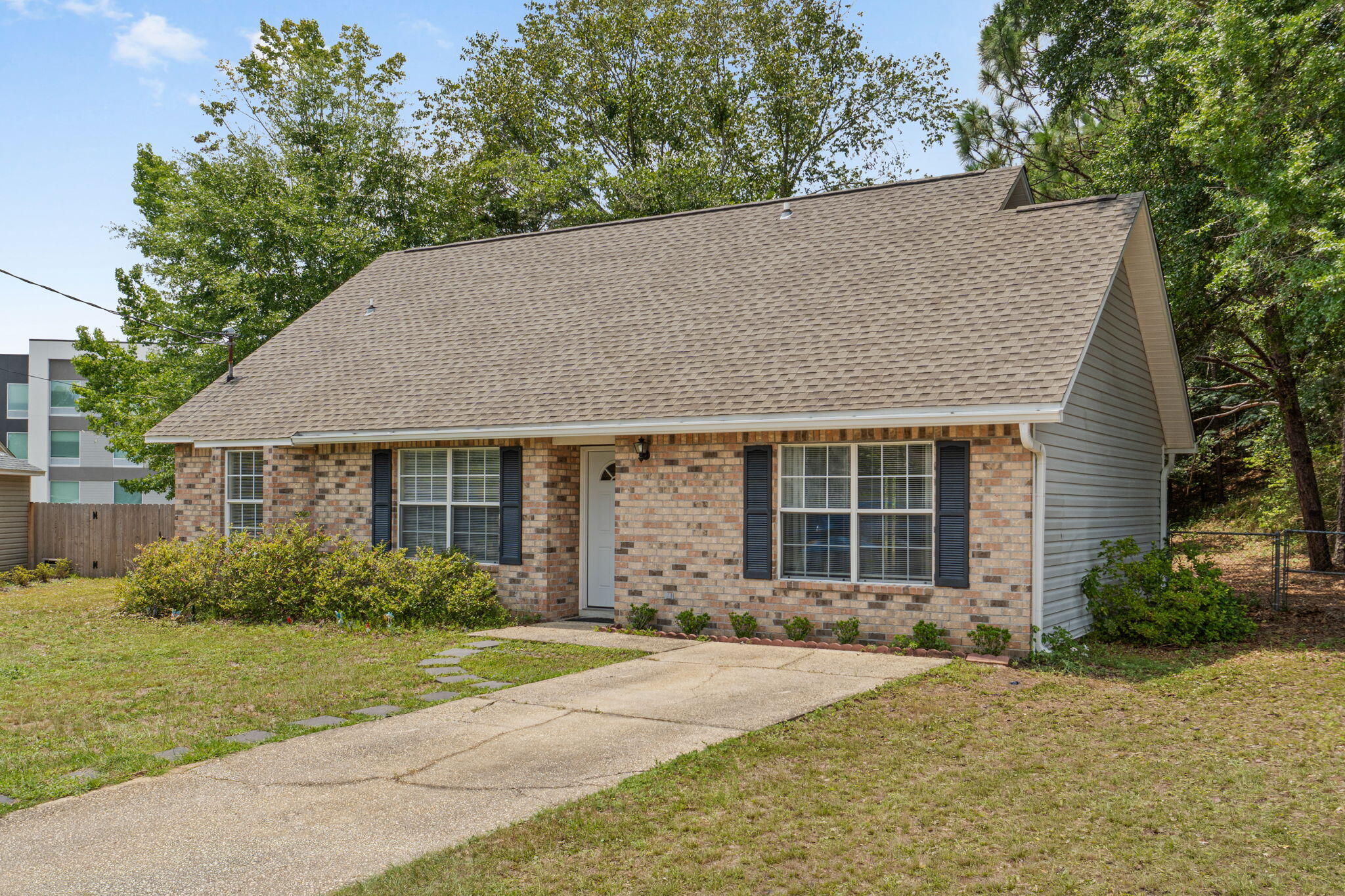 127 Oak Terrace Drive Crestview FL 32539