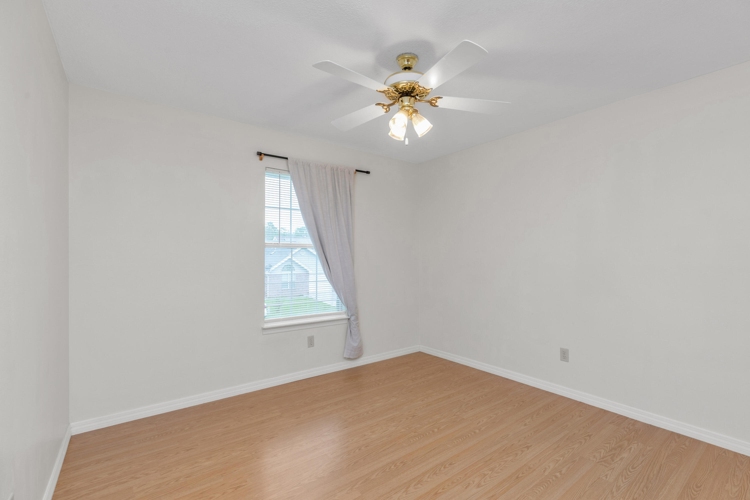 1708 Colonial Court Fort Walton Beach FL 32547