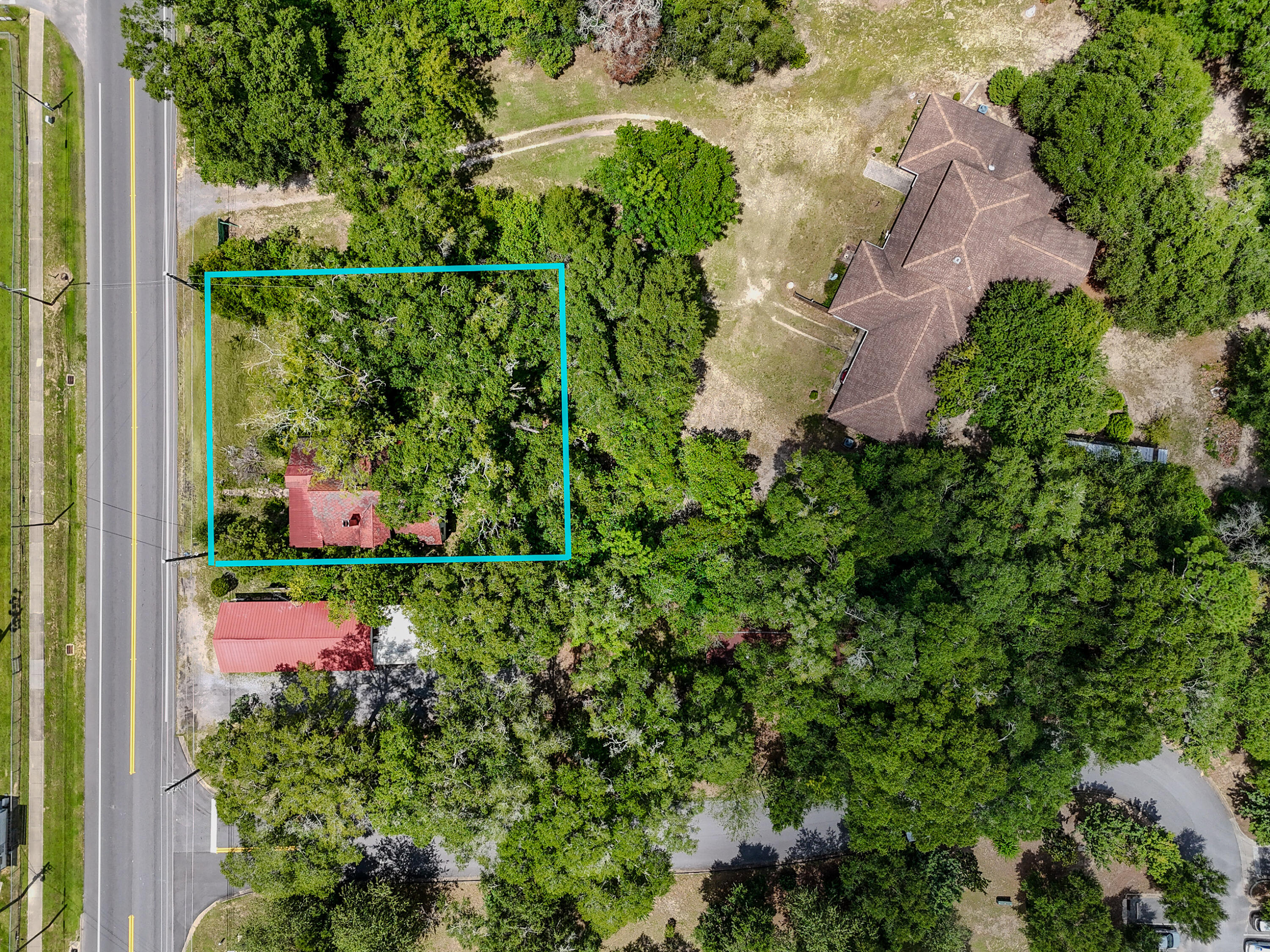 382 N 9th Street Defuniak Springs FL 32433