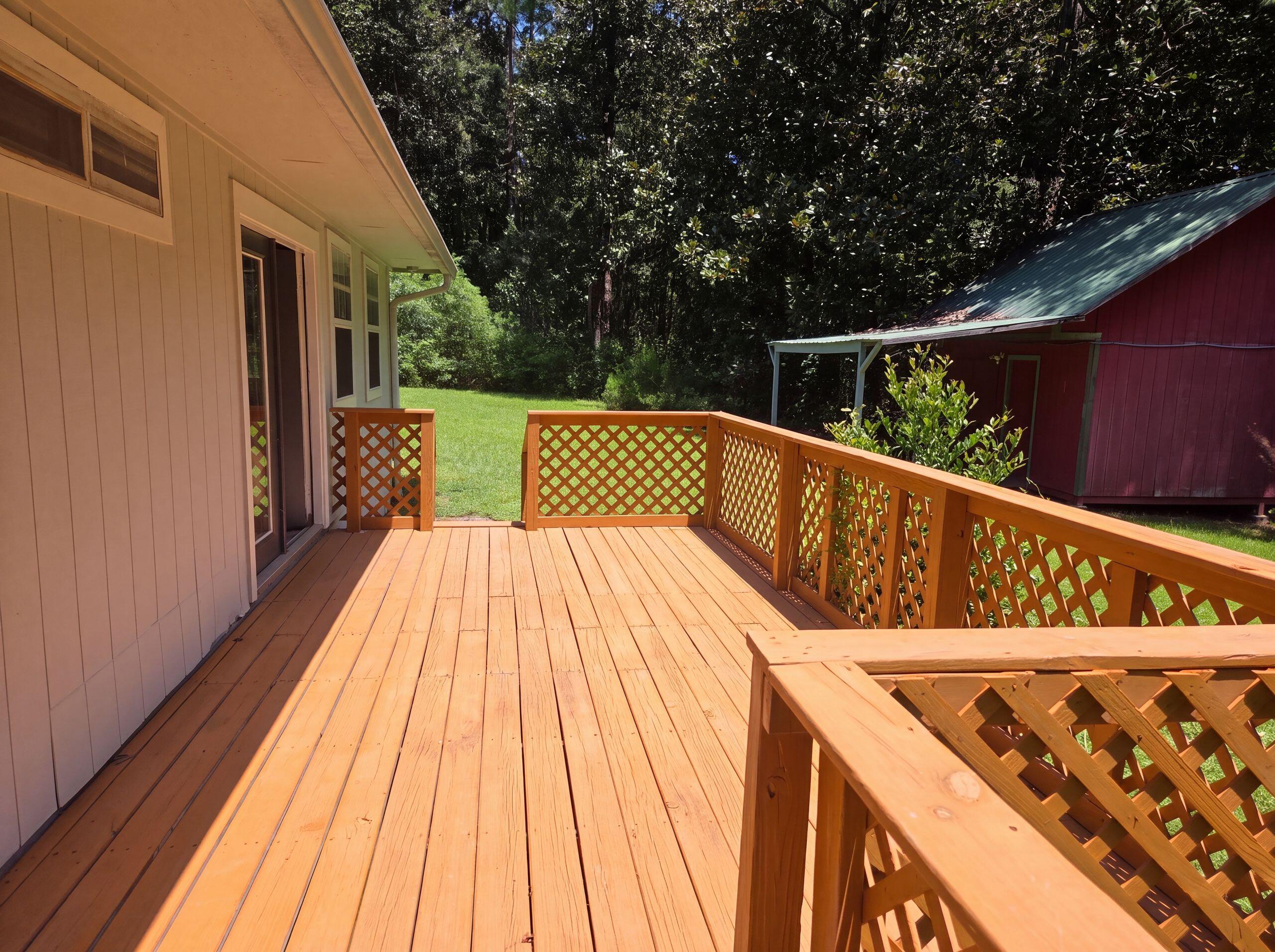 97 Walnut Avenue Defuniak Springs FL 32435
