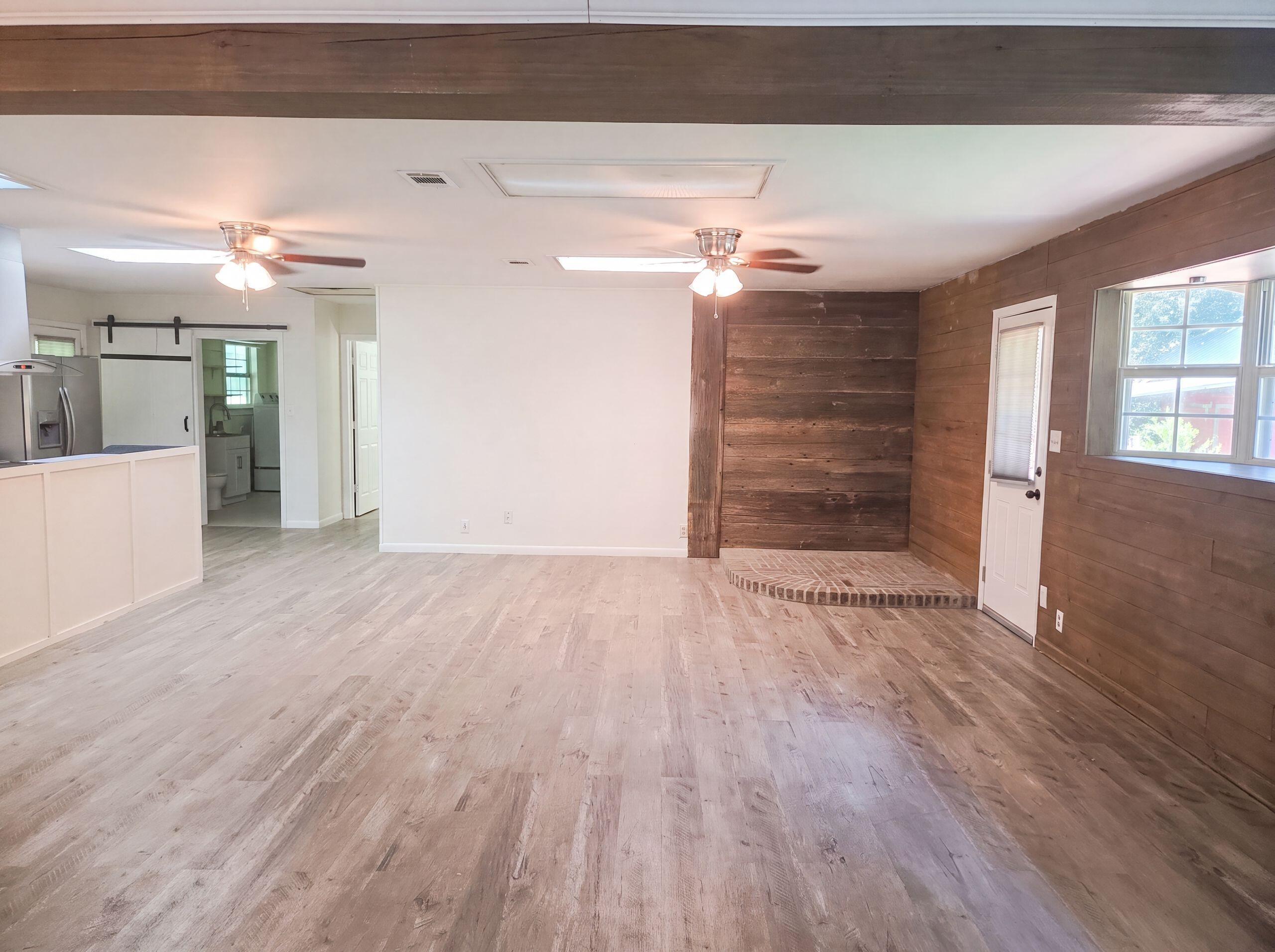 97 Walnut Avenue Defuniak Springs FL 32435