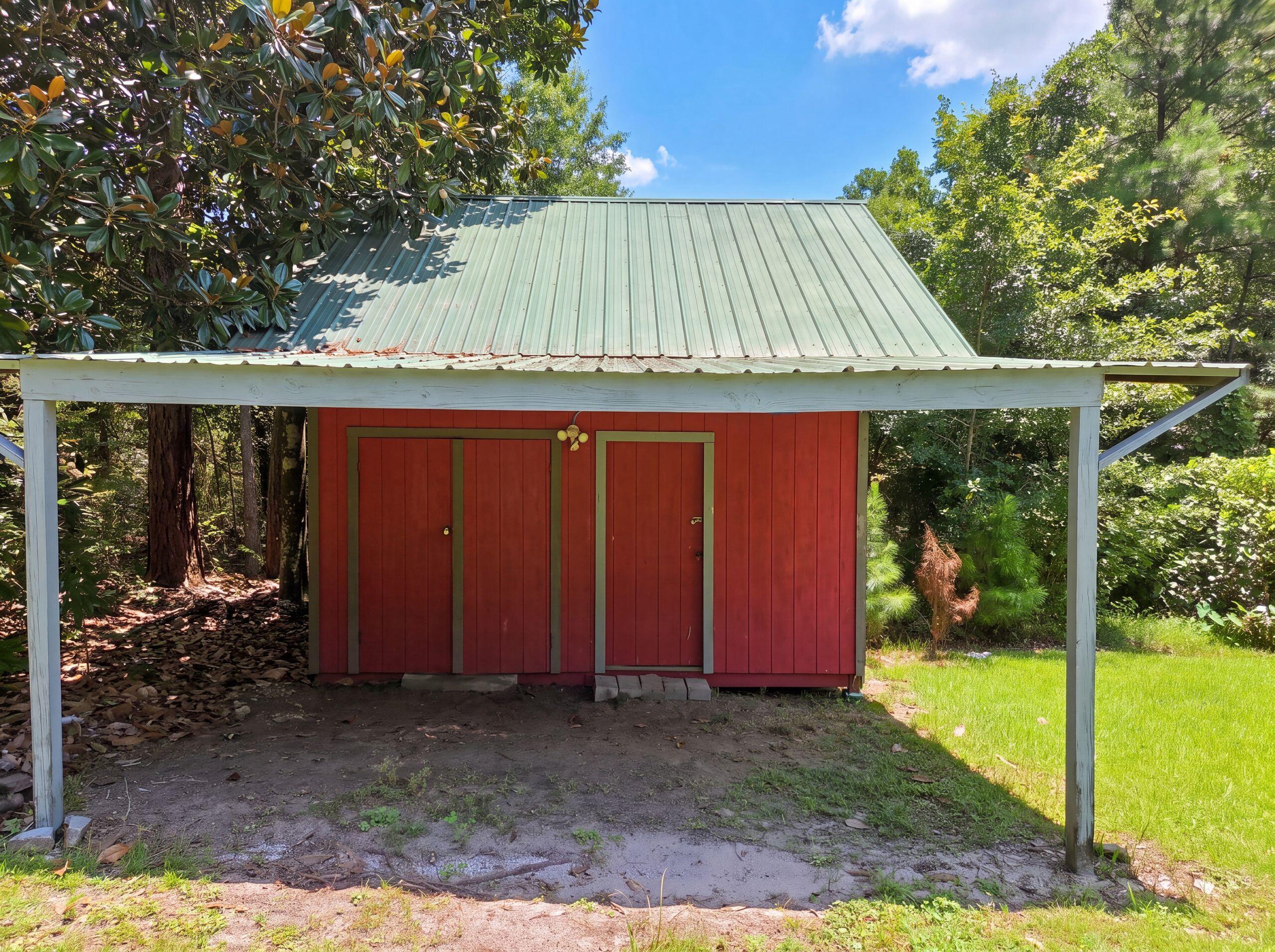 97 Walnut Avenue Defuniak Springs FL 32435