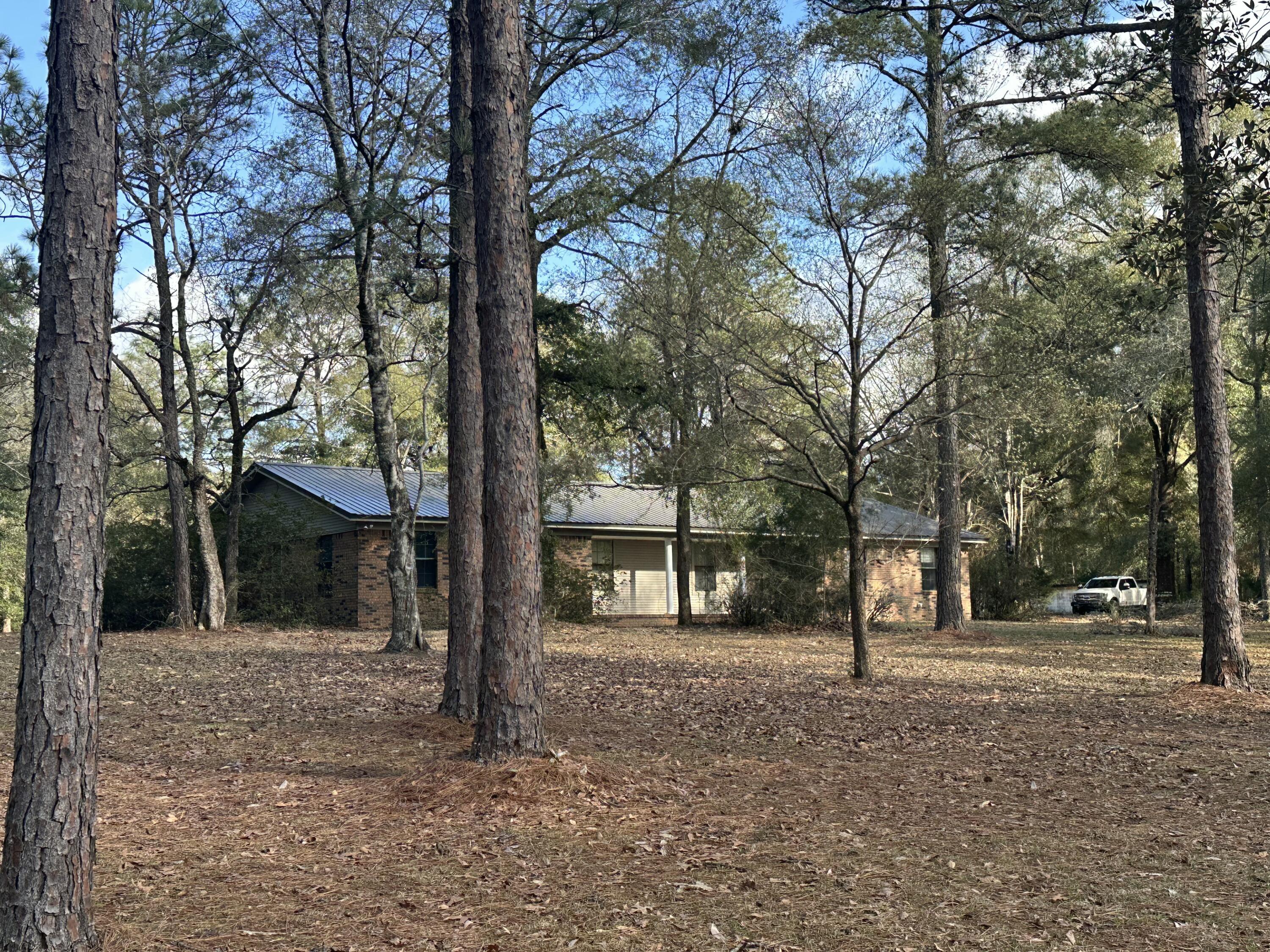 5895 Pineforest Drive Crestview FL 32539