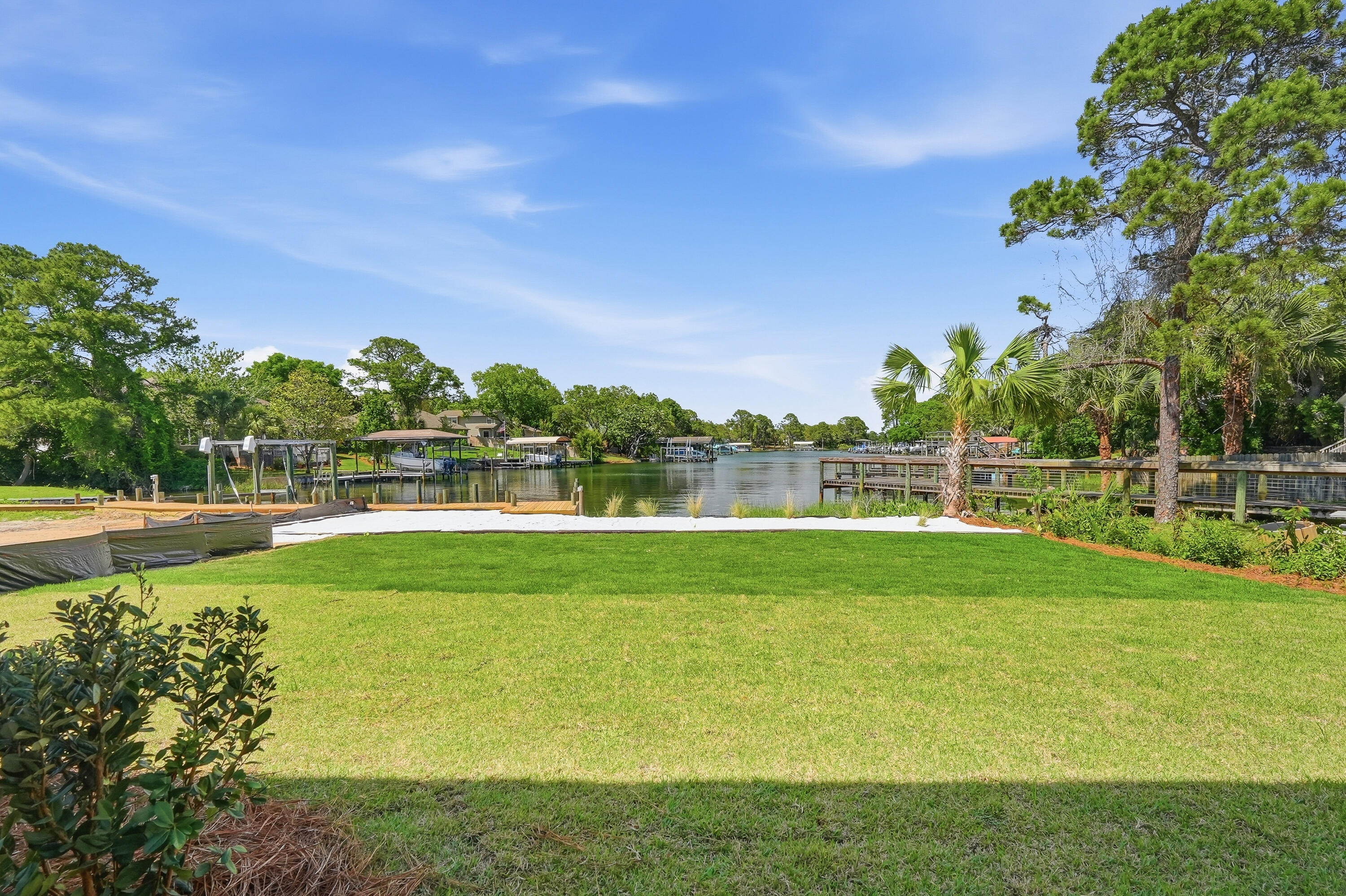 8 NE Yacht Club Drive Fort Walton Beach FL 32548
