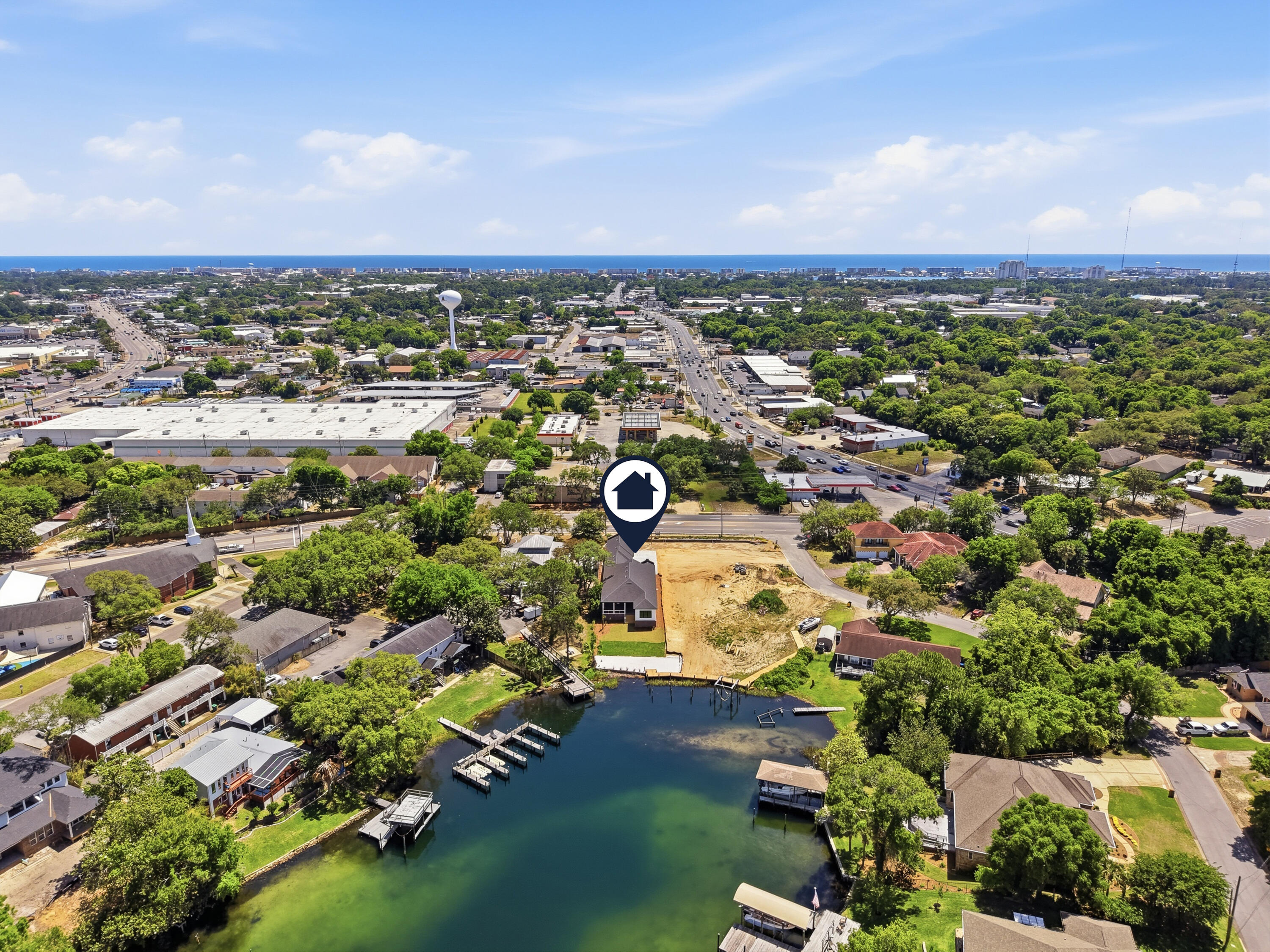 8 NE Yacht Club Drive Fort Walton Beach FL 32548
