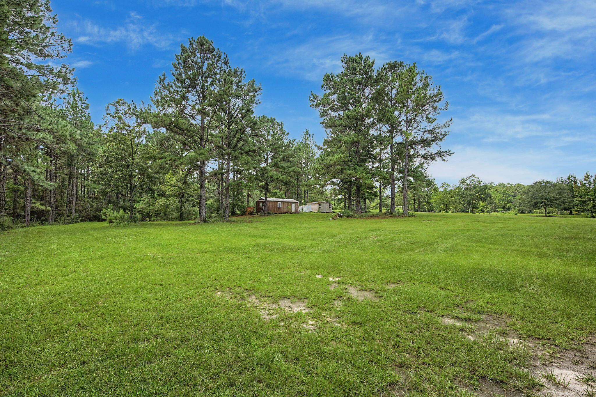 8365 Mountain City Road Baker FL 32531