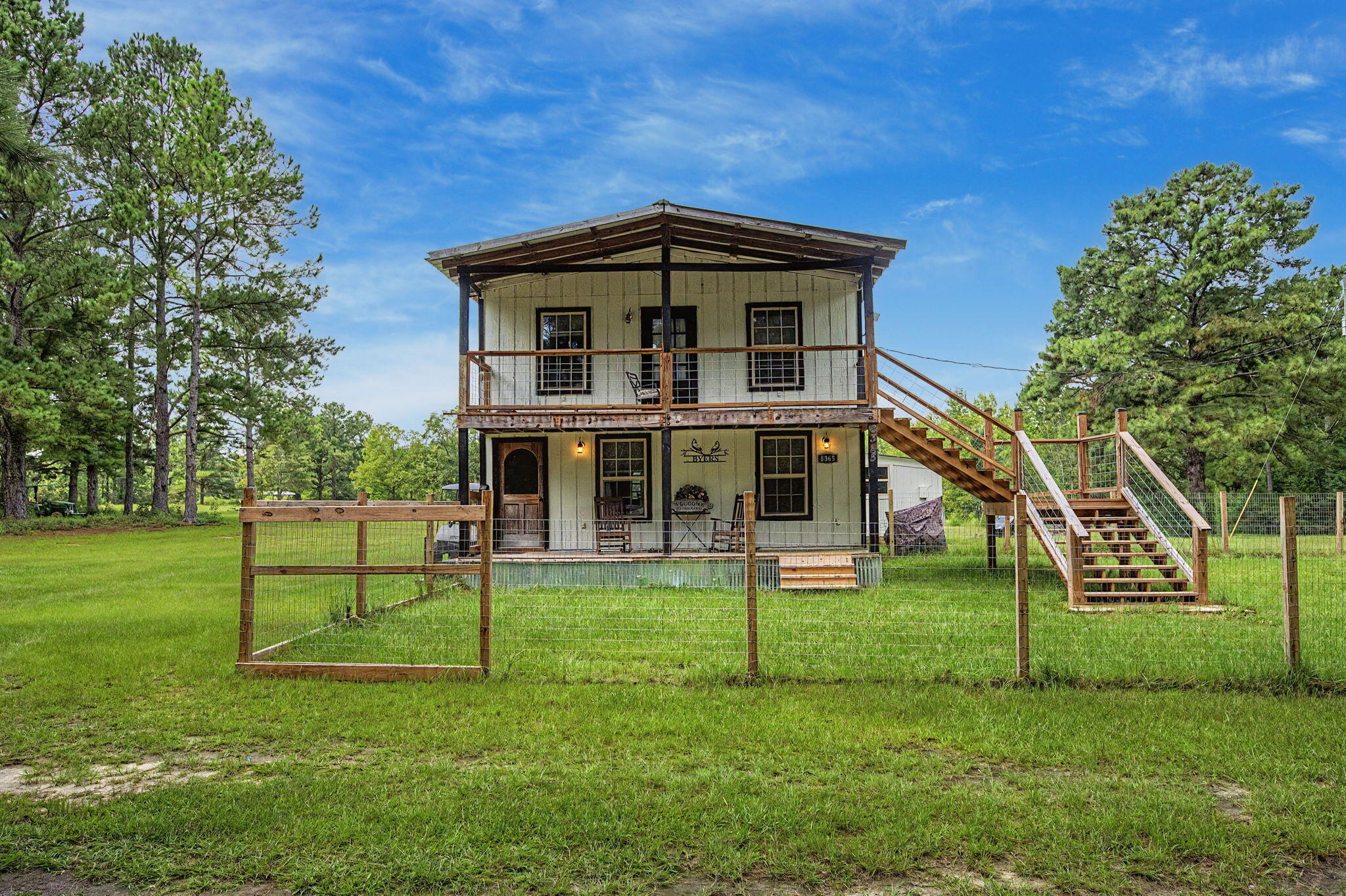 8365 Mountain City Road Baker FL 32531