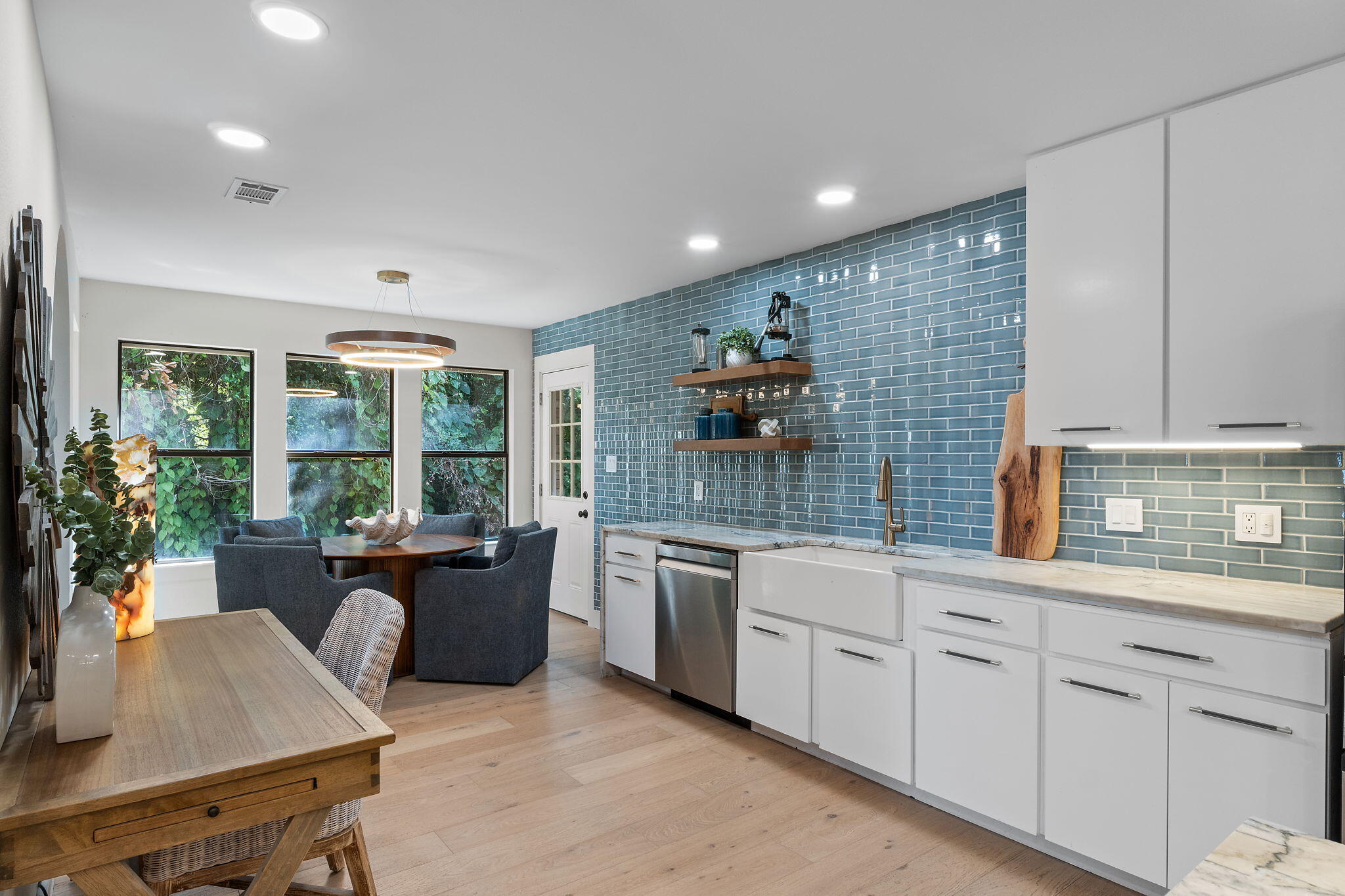 6728 E Bay Boulevard Navarre FL 32566