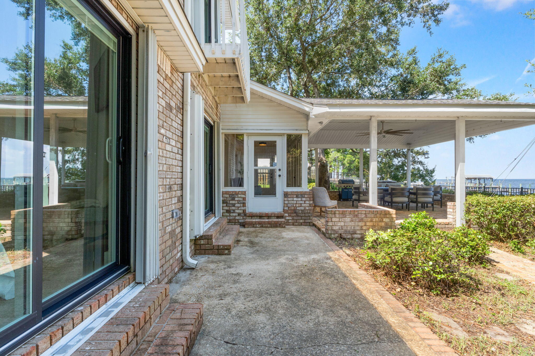 6728 E Bay Boulevard Navarre FL 32566