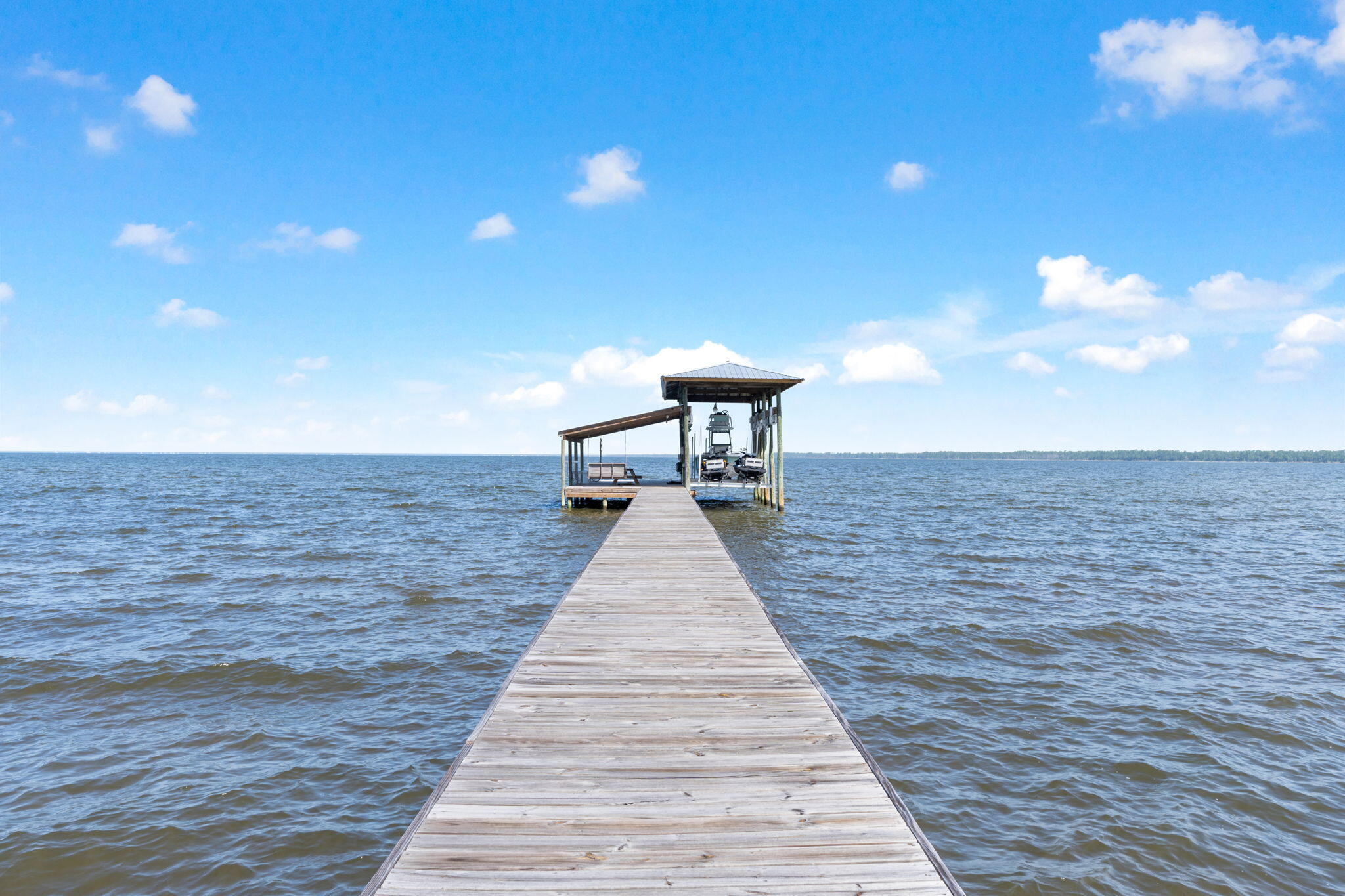 6728 E Bay Boulevard Navarre FL 32566