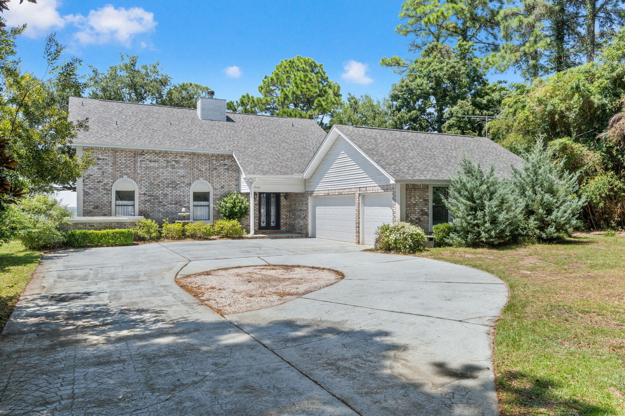 6728 E Bay Boulevard Navarre FL 32566
