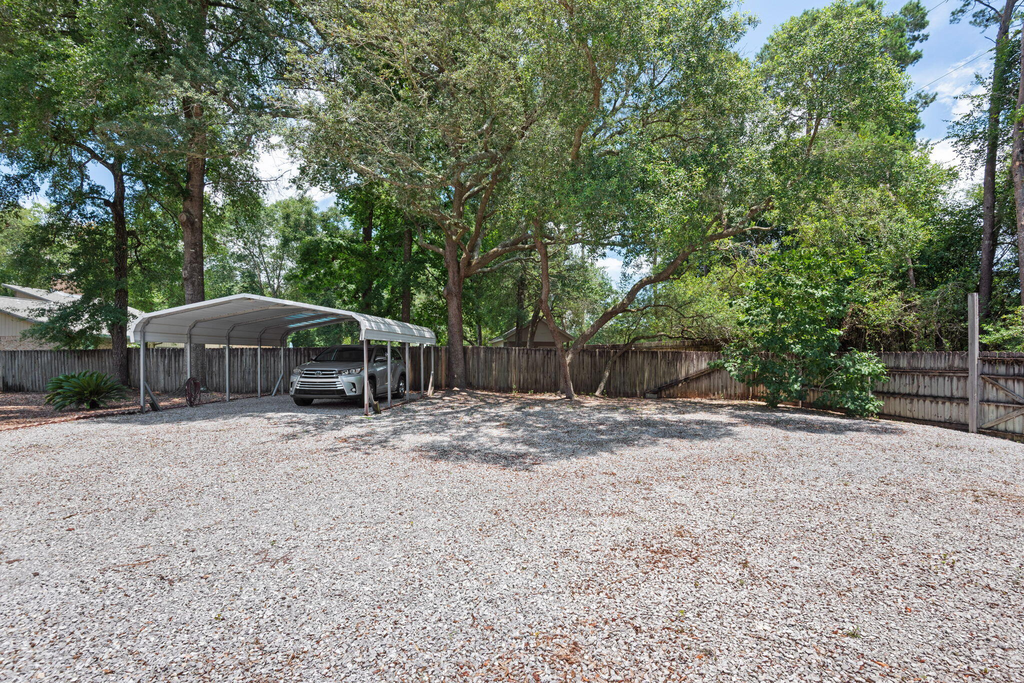 2436 Rocky Shores Drive Niceville FL 32578
