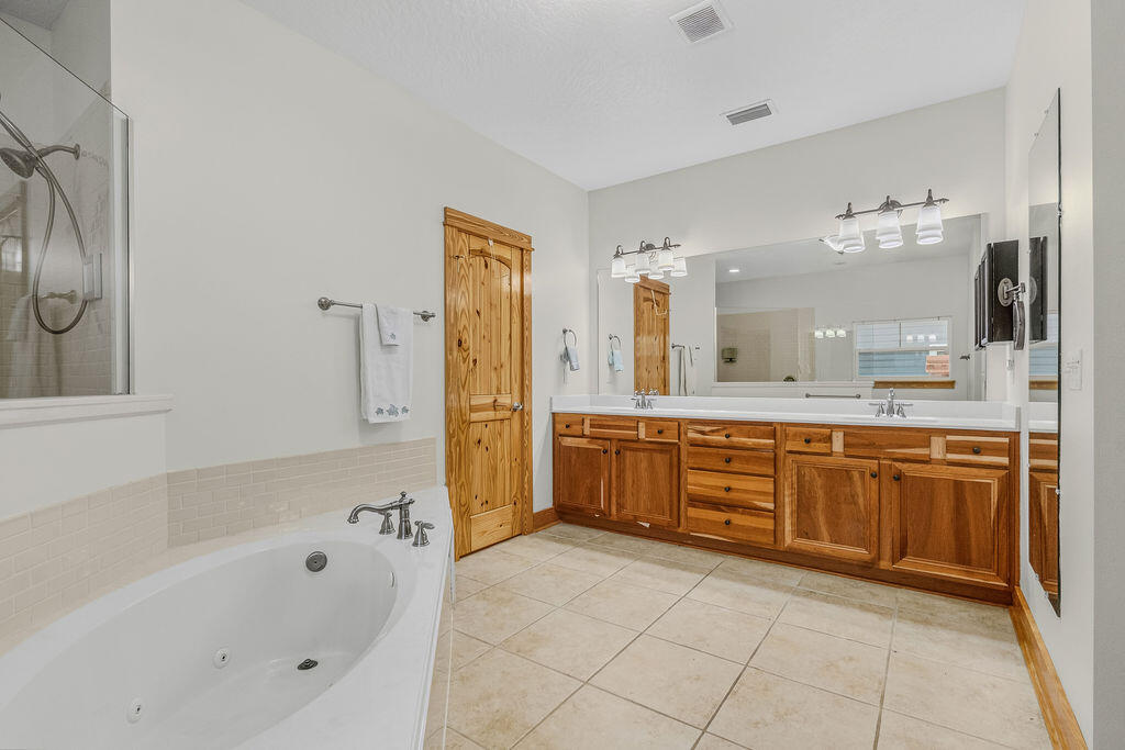 205 SE Alconese Avenue Fort Walton Beach FL 32548