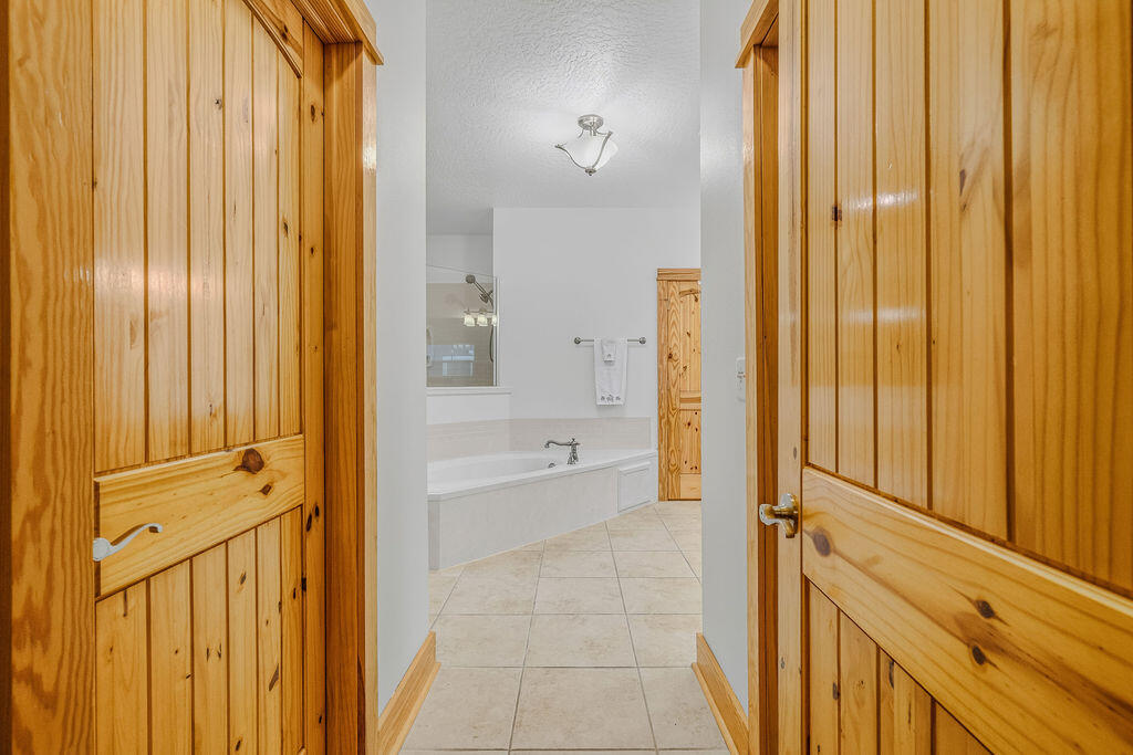 205 SE Alconese Avenue Fort Walton Beach FL 32548