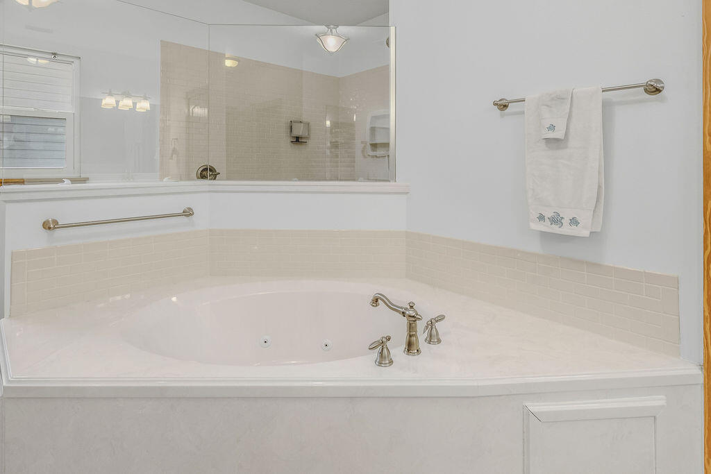 205 SE Alconese Avenue Fort Walton Beach FL 32548