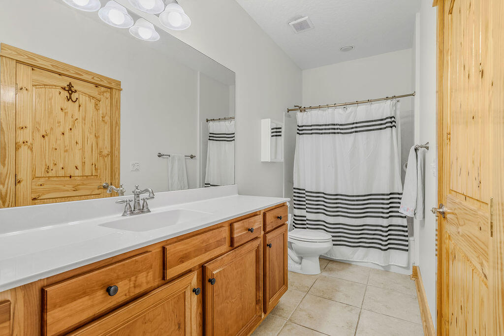 205 SE Alconese Avenue Fort Walton Beach FL 32548