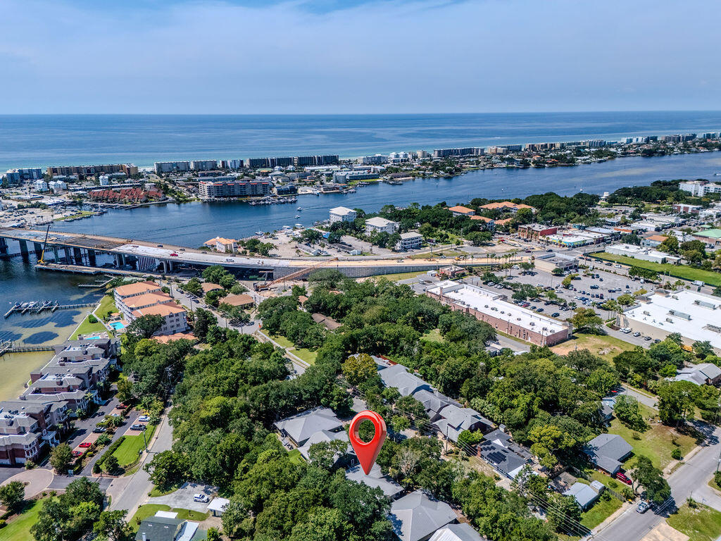 205 SE Alconese Avenue Fort Walton Beach FL 32548