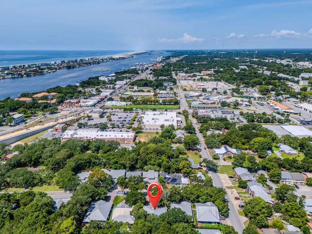 205 SE Alconese Avenue Fort Walton Beach FL 32548