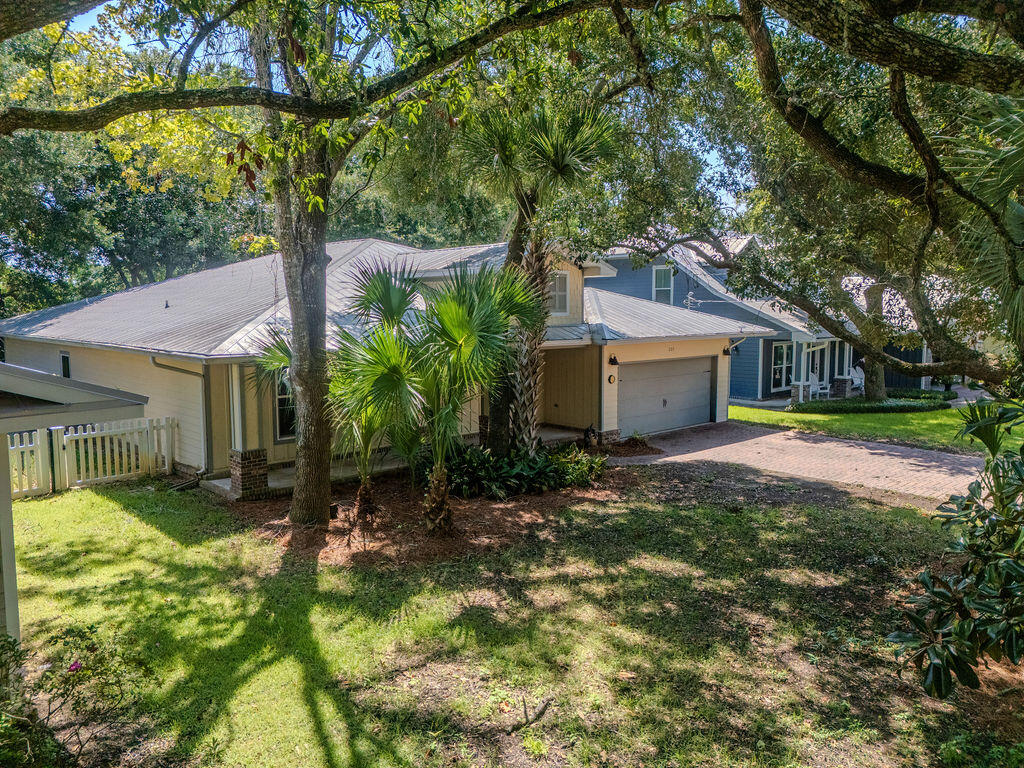 205 SE Alconese Avenue Fort Walton Beach FL 32548