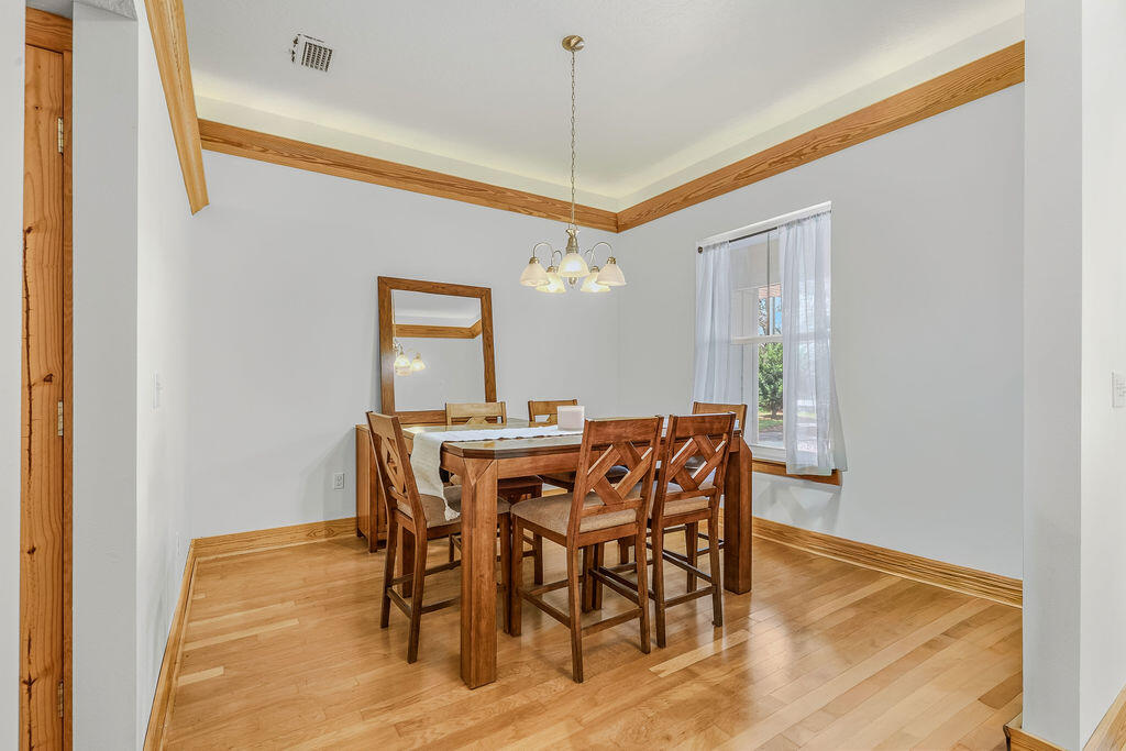 205 SE Alconese Avenue Fort Walton Beach FL 32548