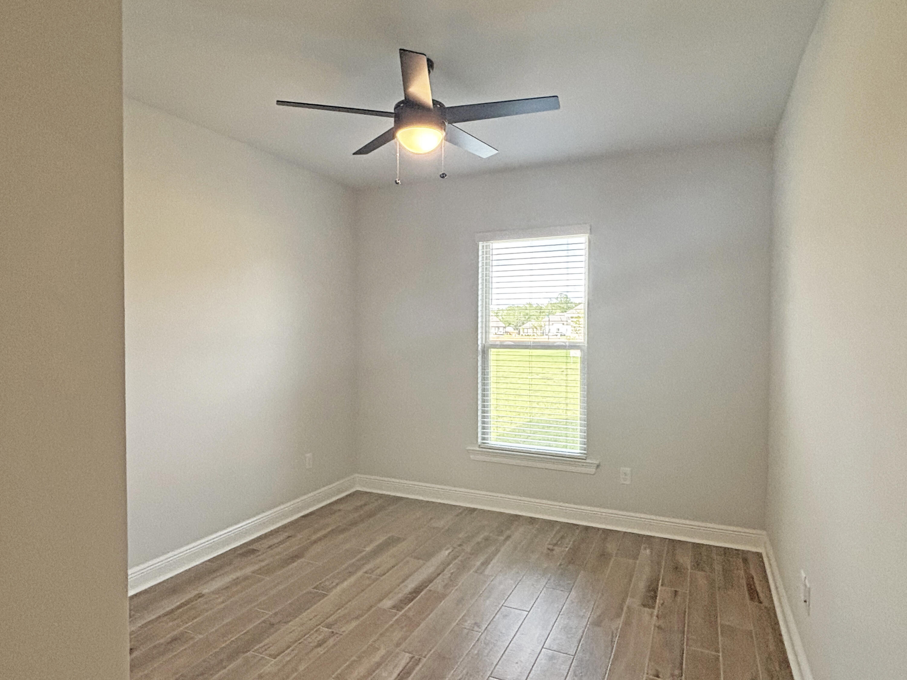 331 E Tweet Street Freeport FL 32439