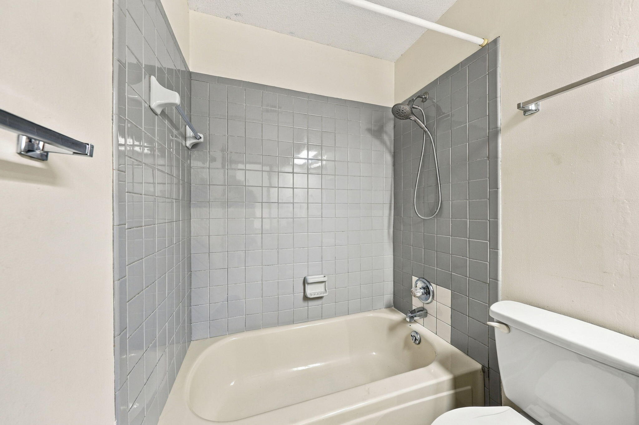 636 Fir Avenue Niceville FL 32578