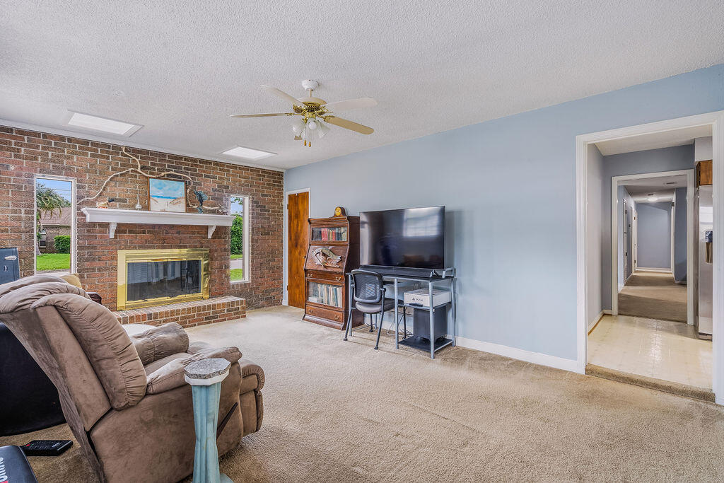 4770 Yacht Harbor Drive Pensacola FL 32514