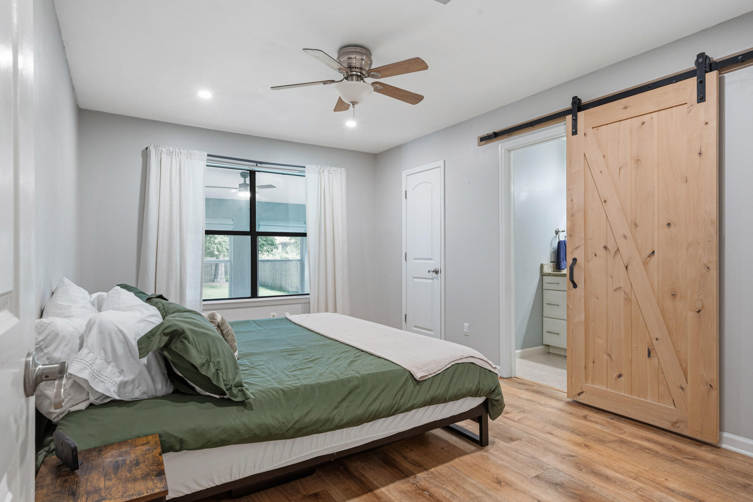 921 Nutmeg Avenue Niceville FL 32578
