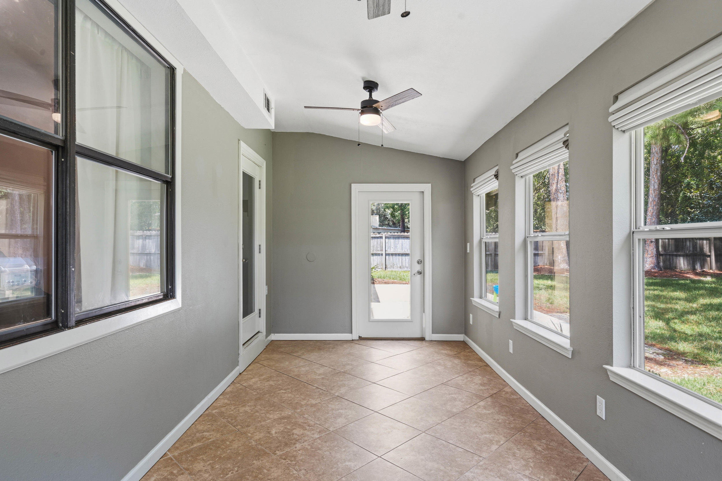 921 Nutmeg Avenue Niceville FL 32578