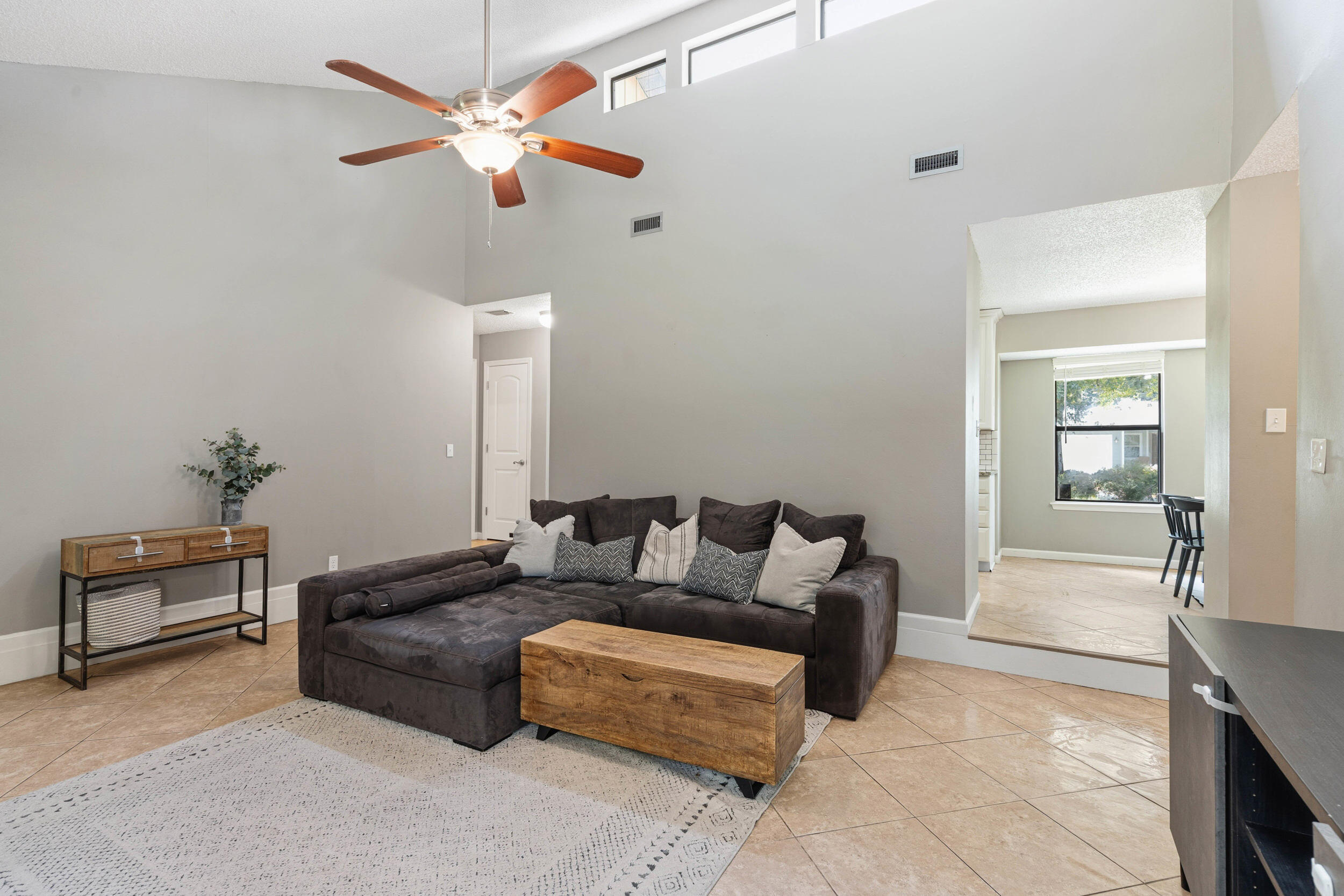 921 Nutmeg Avenue Niceville FL 32578