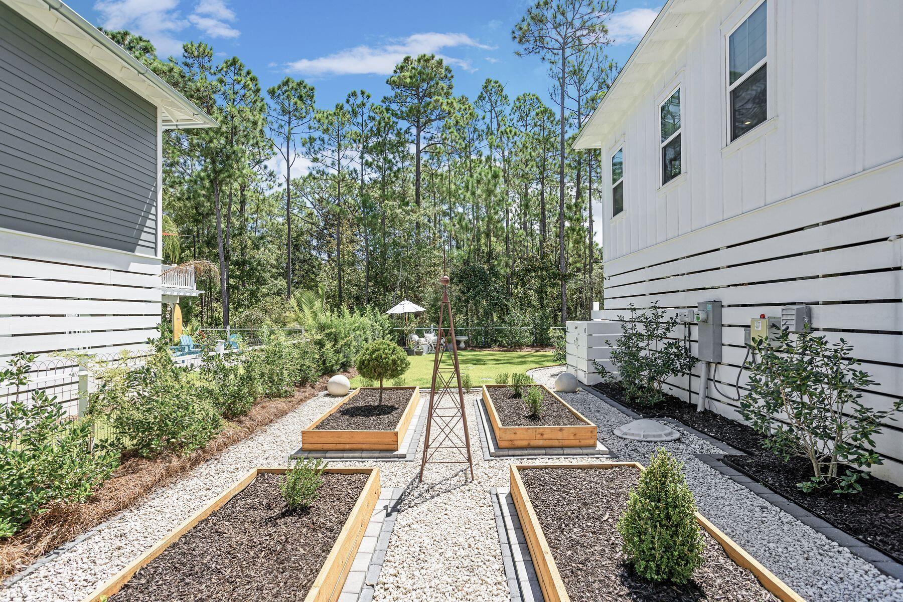 241 N 7th Street Santa Rosa Beach FL 32459