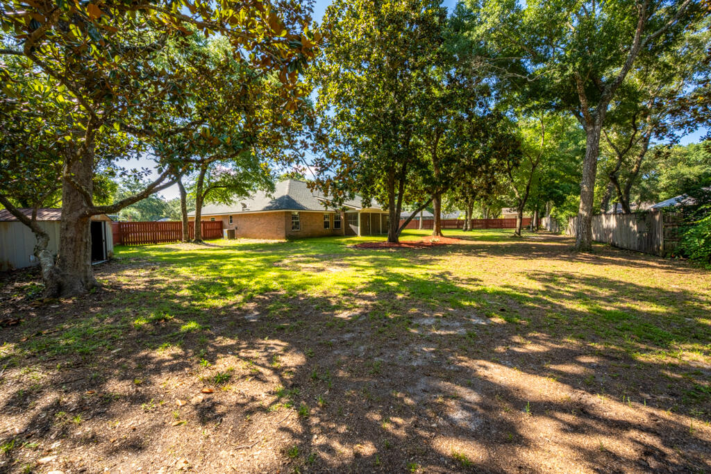 6900 Calle De Caballero Navarre FL 32566