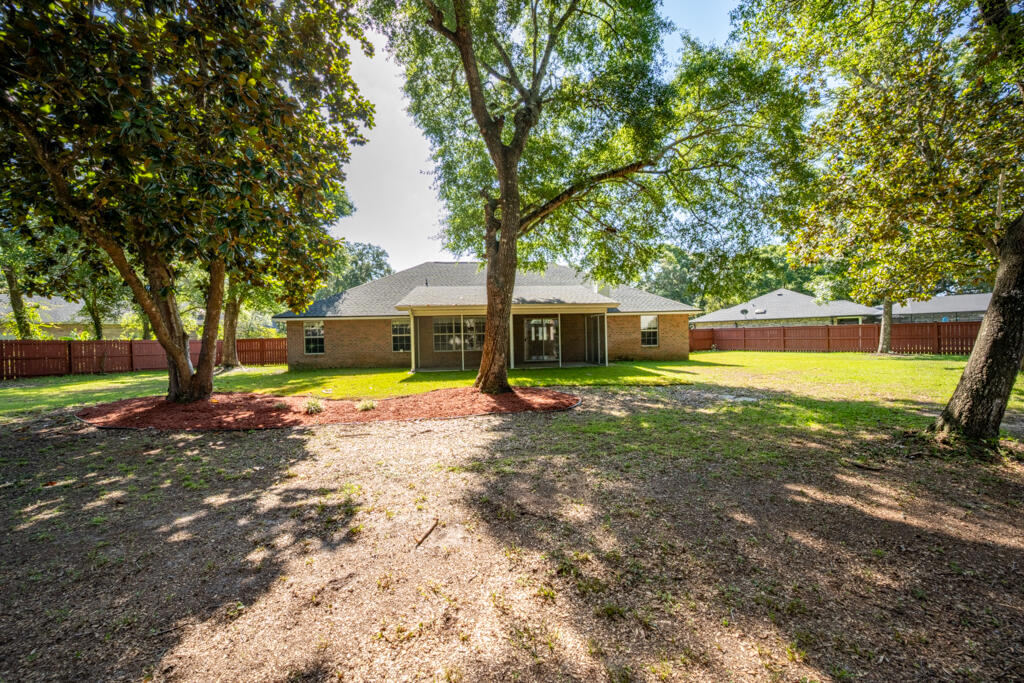 6900 Calle De Caballero Navarre FL 32566