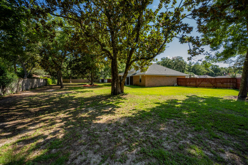 6900 Calle De Caballero Navarre FL 32566