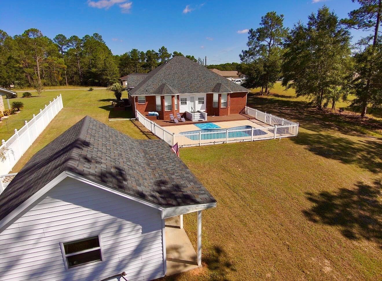 1025 Ten Lake Defuniak Springs FL 32433