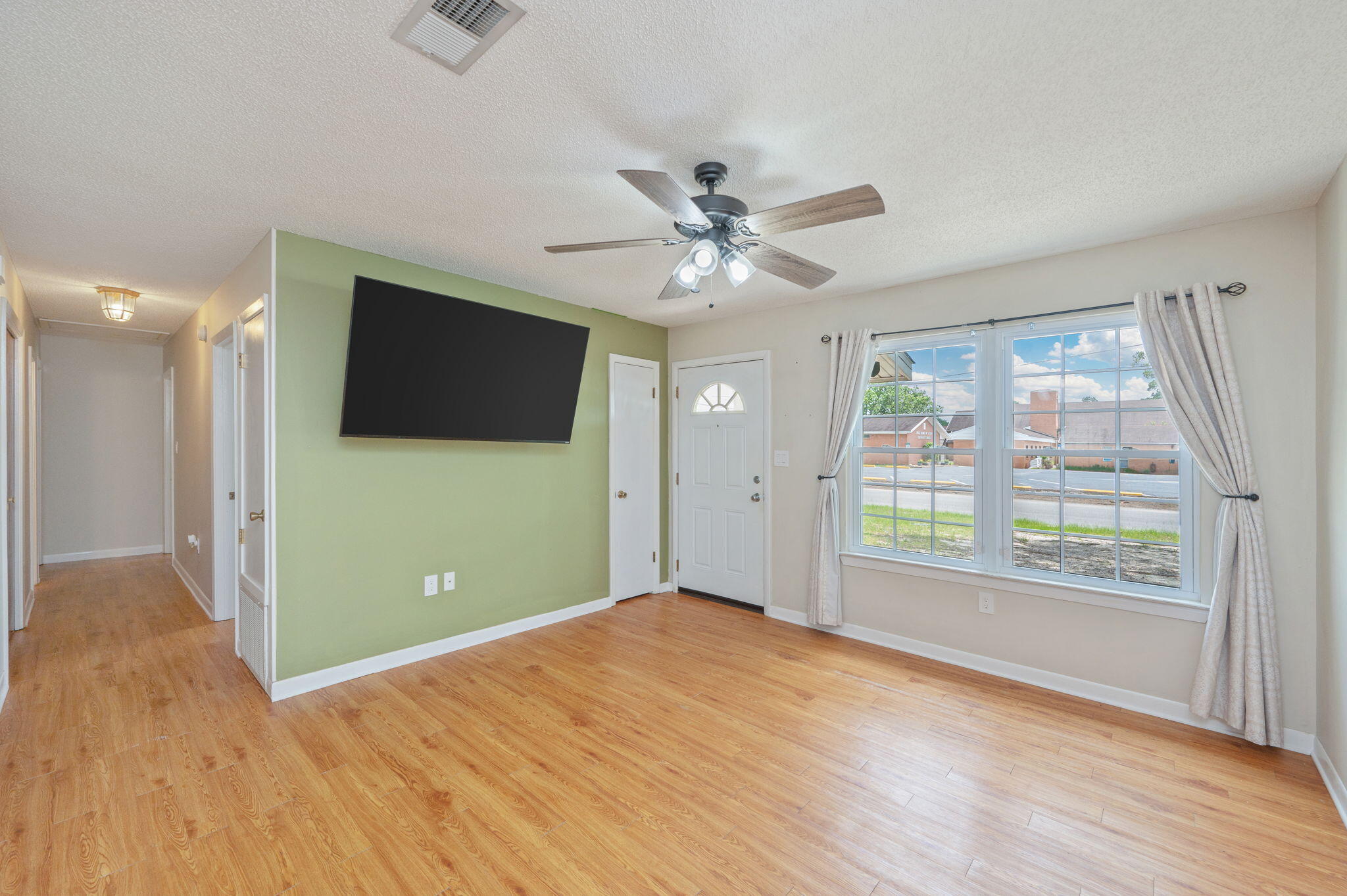 1704 Ivy Avenue Niceville FL 32578