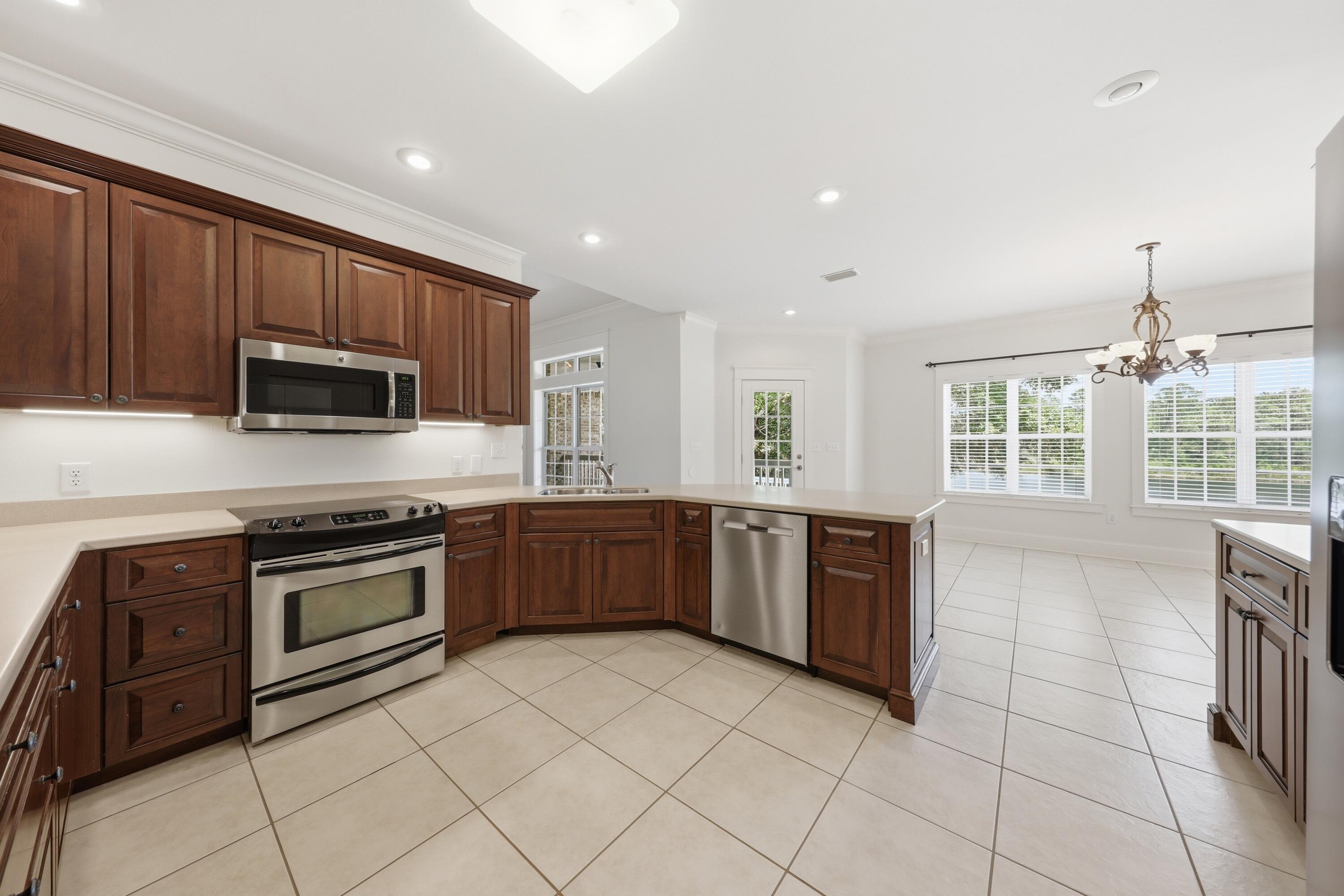 252 Hidden Lakes Trail Defuniak Springs FL 32433