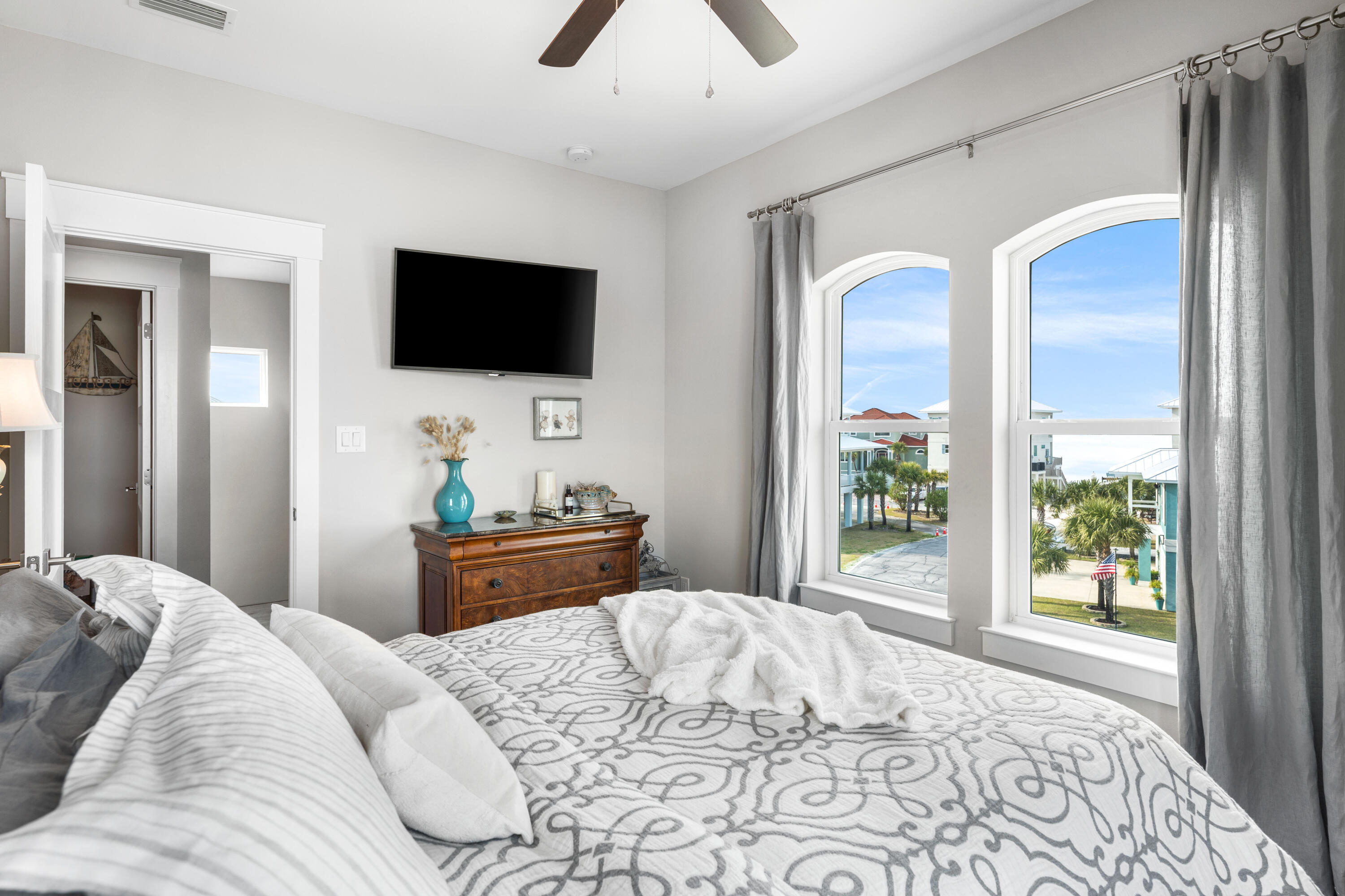 7665 Key West Drive Navarre FL 32566