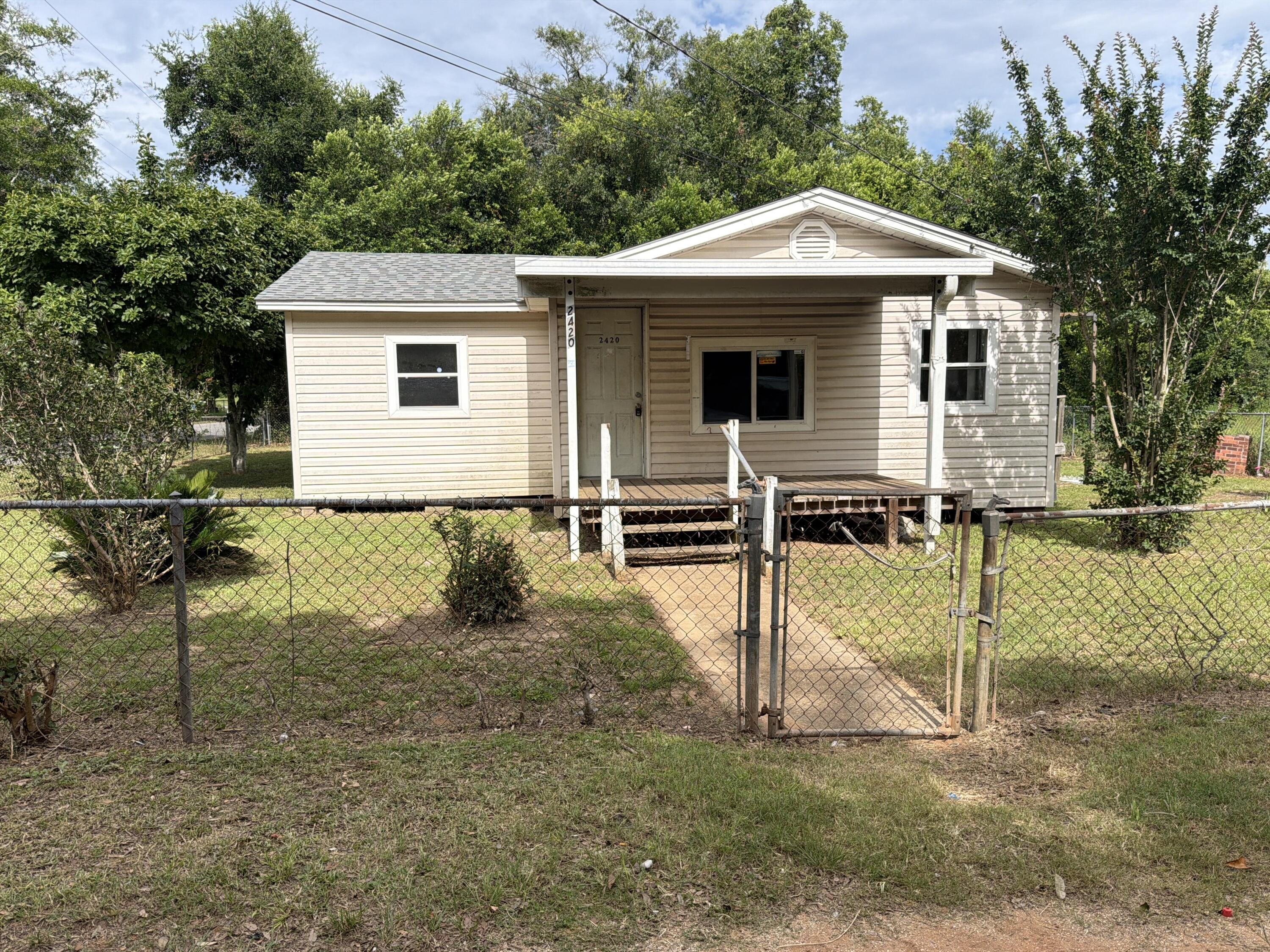 2420 N U Street Pensacola FL 32505