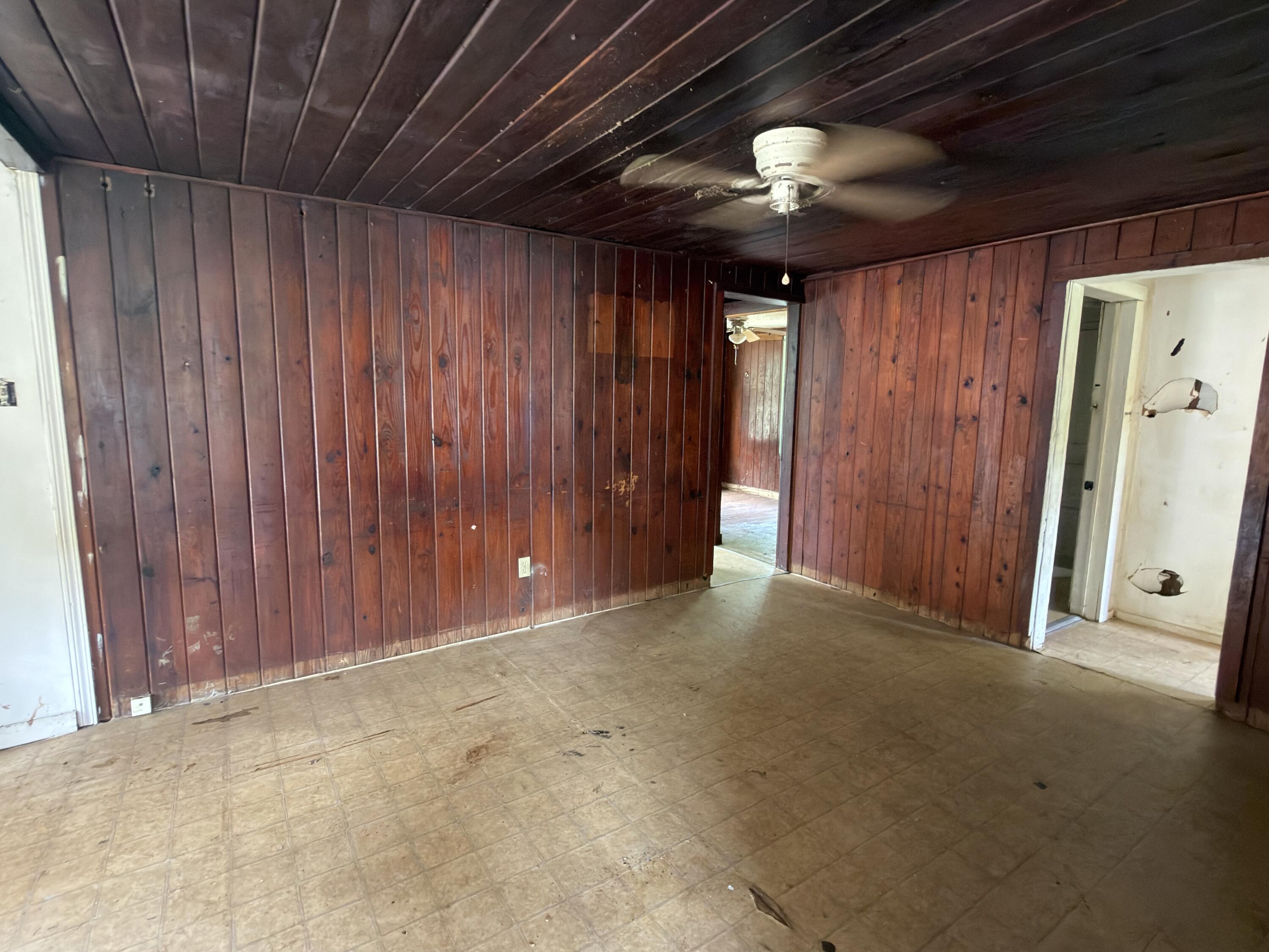 2420 N U Street Pensacola FL 32505