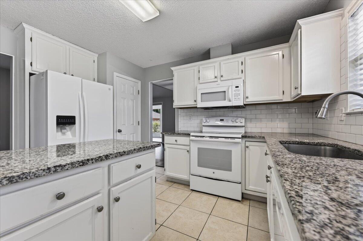 105 Underwood Lane Niceville FL 32578